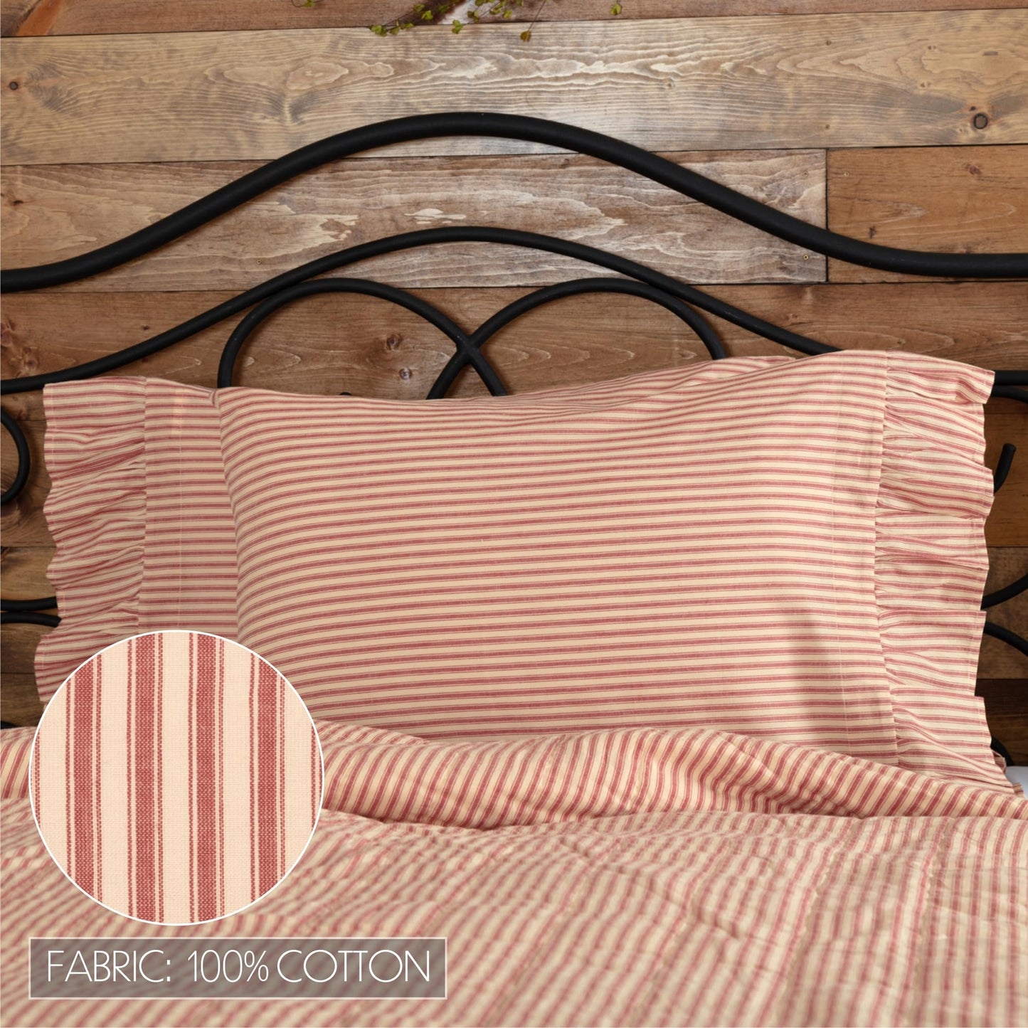 VHC Brands Sawyer Mill Red 5 Piece Queen Quilt Set (1 Queen Quilt, 2 Standard Shams, 2 Standard Pillowcase)