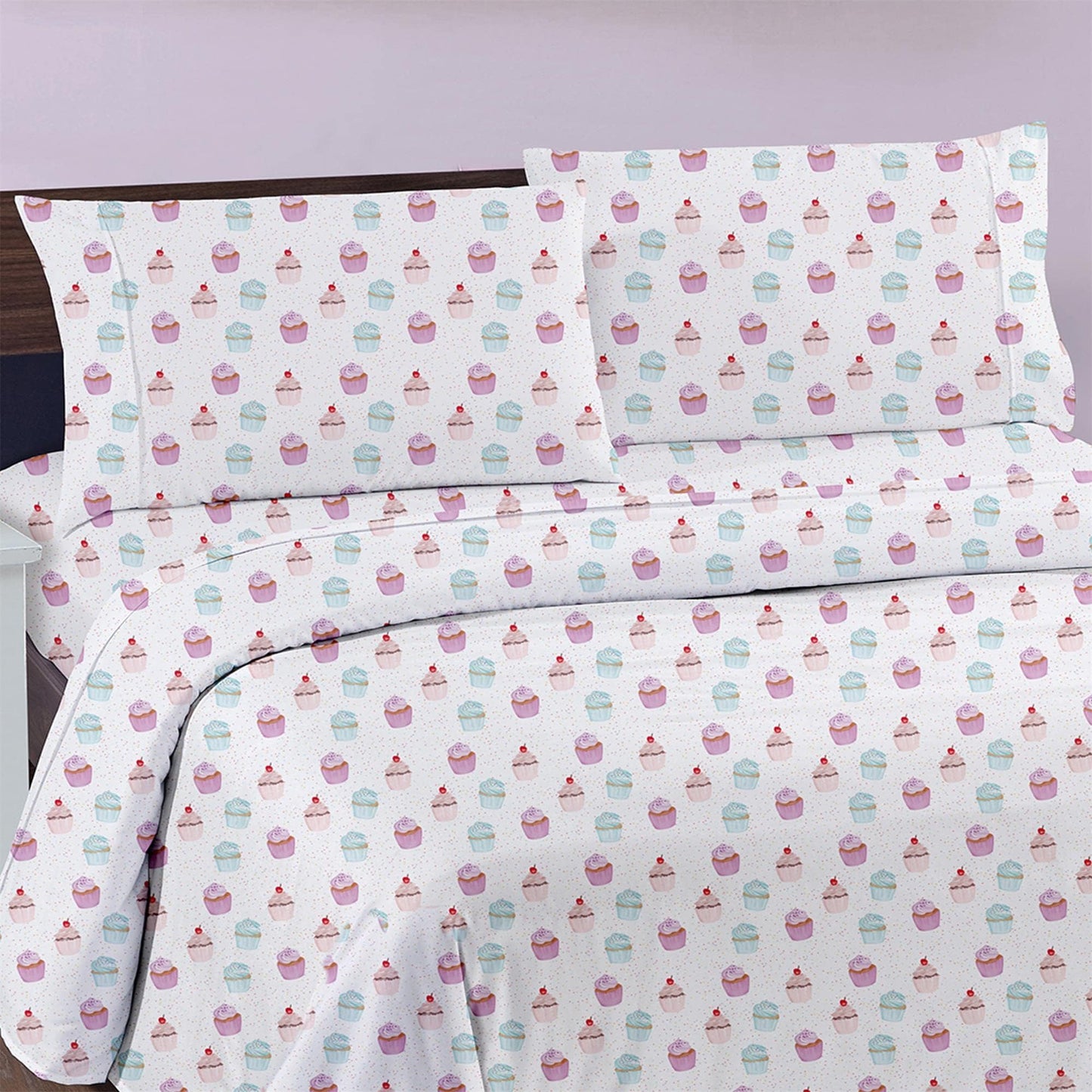Softan Kids Bed Sheet Set, 4-Piece Full Size Sheets, Microfiber Fitted Sheet with 15 Inches Deep Pocket and Corner Straps, Breathable & Silky Soft Ice Cream Cake Pattern Sheet and Pillowcase Sets