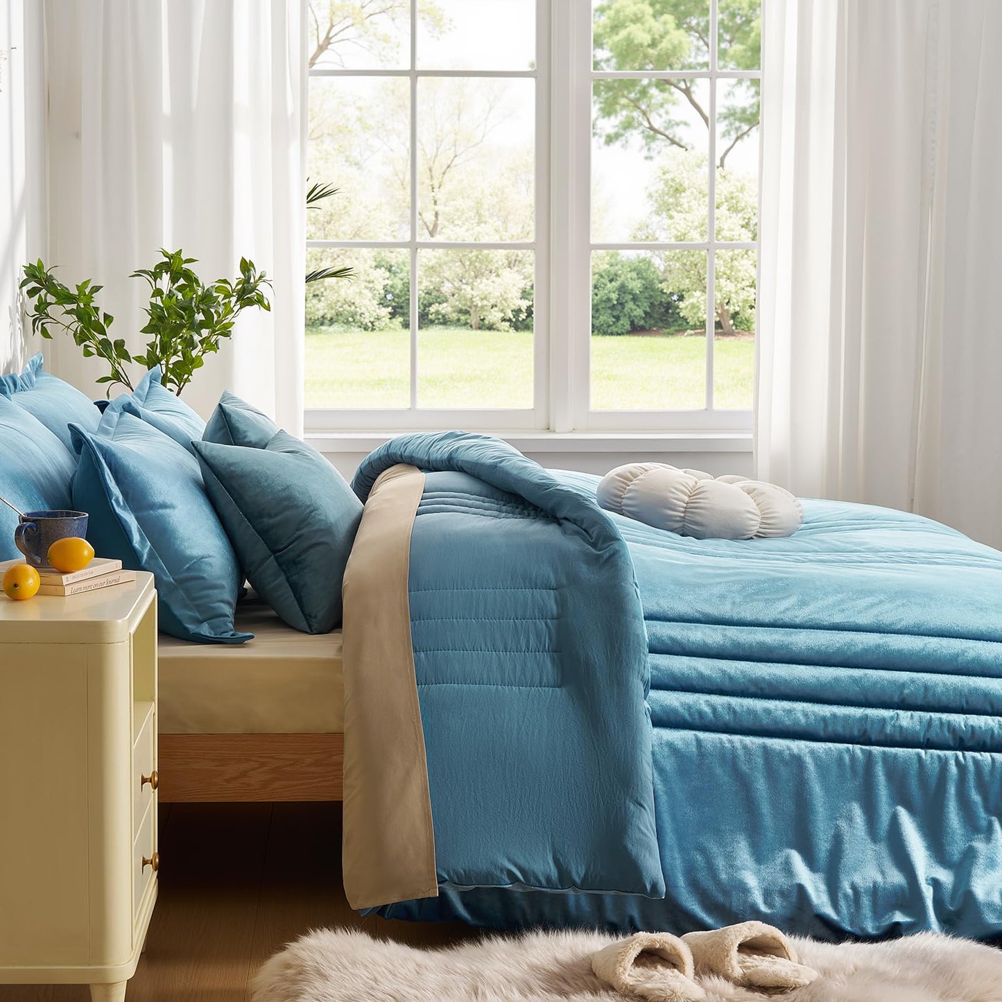 Blue Velvet Bedding Comforter Sets: Queen Size 3 Piece Luxury Ultra Soft Bed Set Suitable for All Seasons - Grayish Blue Cozy Striped Modern Rustic Lightweight Men Women Bedroom Comforter with 2 Shams