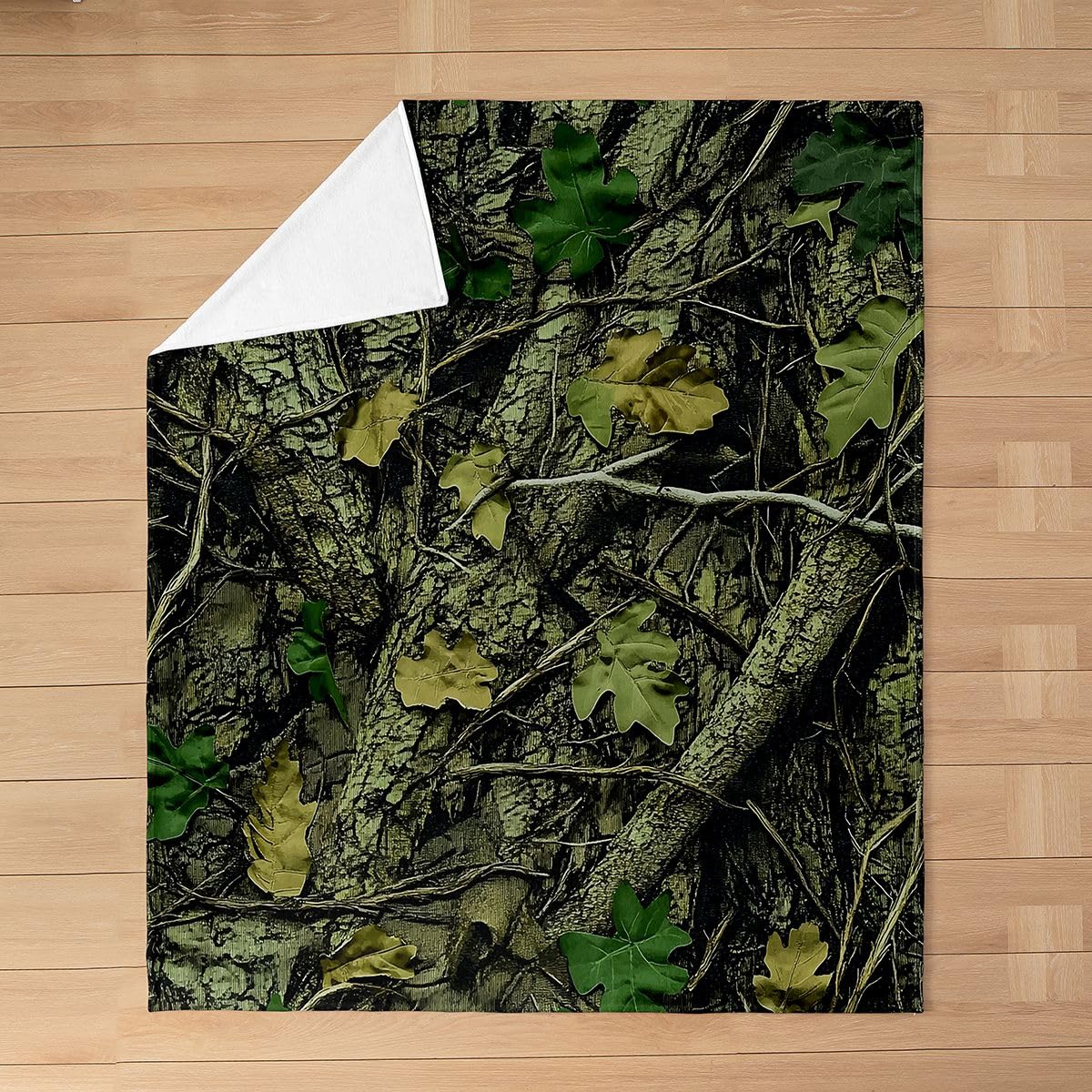 Feelyou Camouflage Flannel Fleece Throw Blanket Camo Throw 50"x60" Military Style Fleece Throw Blanket for Kids Women Men for Bed Couch Chair Living Room Trees Bedroom Decor