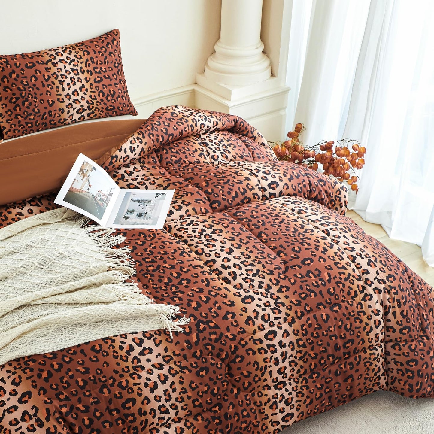 PERFEMET Cheetah Print Comforter Set Queen, 3 Pieces Animal Leopard Print Bedding Set with 2 Pillowcases, Soft Fluffy Farmhouse Leopard Pattern Bed Set for All Season (Brown, Queen)