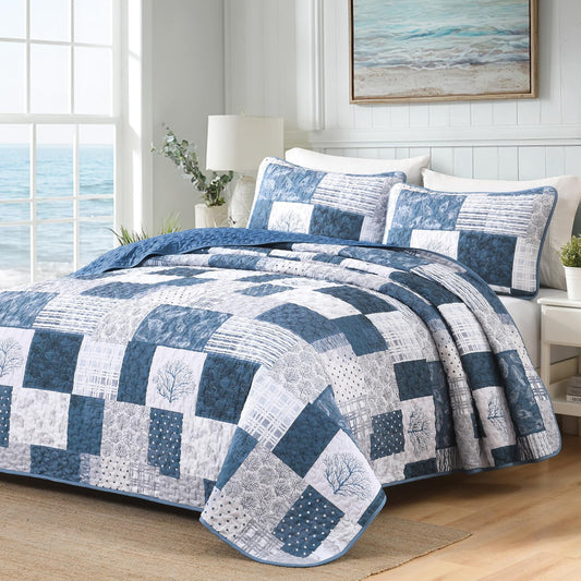 Xruibed Blue Ocean Quilt Set Queen Coastal Beach Theme Quilt Coverlet Soft Microfiber Reversible Bedspread with 2 Pillow Shams 3 Pieces Nautical Patchwork Beach Bedding Quilt for All Season 90"x96"