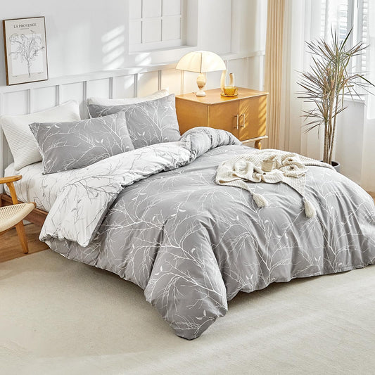 Lekesky Duvet Cover Queen Size with Fitted Sheet - 4 Pieces Printed Soft Bedding Set, Includes 1 Duvet Cover 90x90 Inches with Zipper Closure & 8 Ties, 2 Pillow Cases, 1 Fitted Sheet, Grey Leaves
