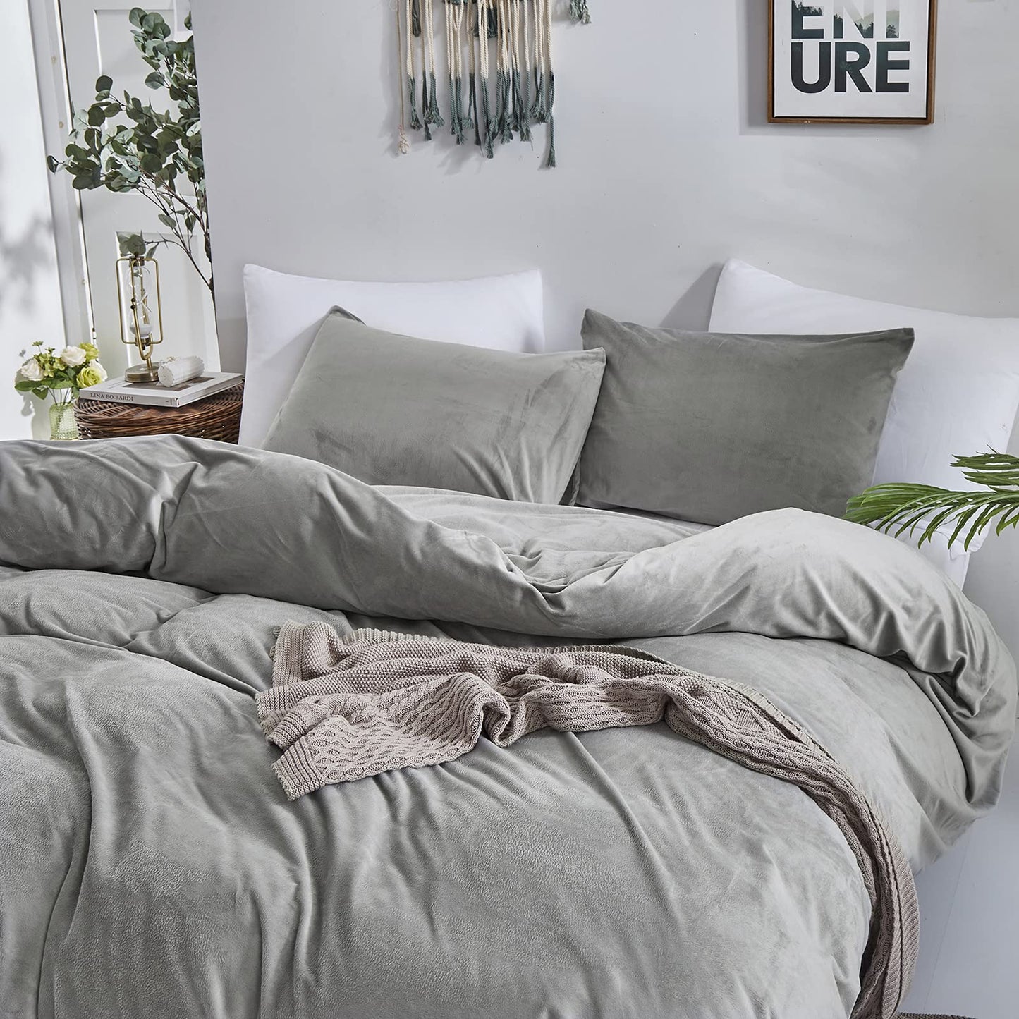 Luxlovery Grey Velvet Comforter Set Queen Men Women Plush Fluffy Dark Grey Bedding Comforter Set Flannel Heavyweight Winter Thick Warm Comforter Set