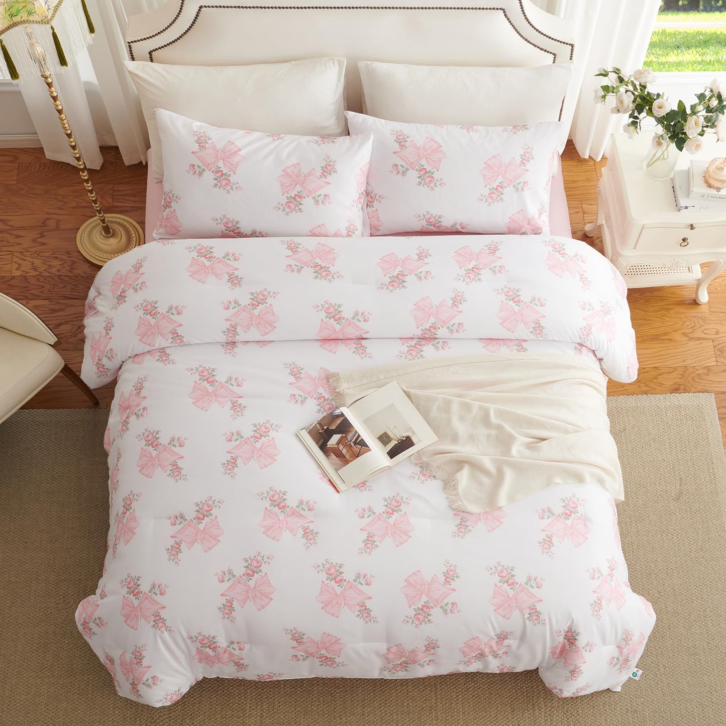 Nayoroom Pink Bow Comforter Set Queen Size Pink Floral Bed Comforter for Girls 3 Pieces Soft Lightweight Kids Cute Coquette Bedding Set for All Seasons