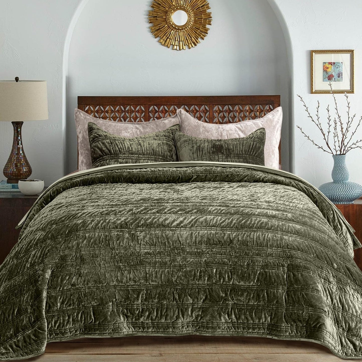 EverGrace Luxury Ruched Velvet Quilt Queen Size, Ultra Soft Bedspread Coverlet Set, Lightweight Velvet Comforter, Quilted Bedding Cover with 2 Matching Shams for All Season, Olive Green