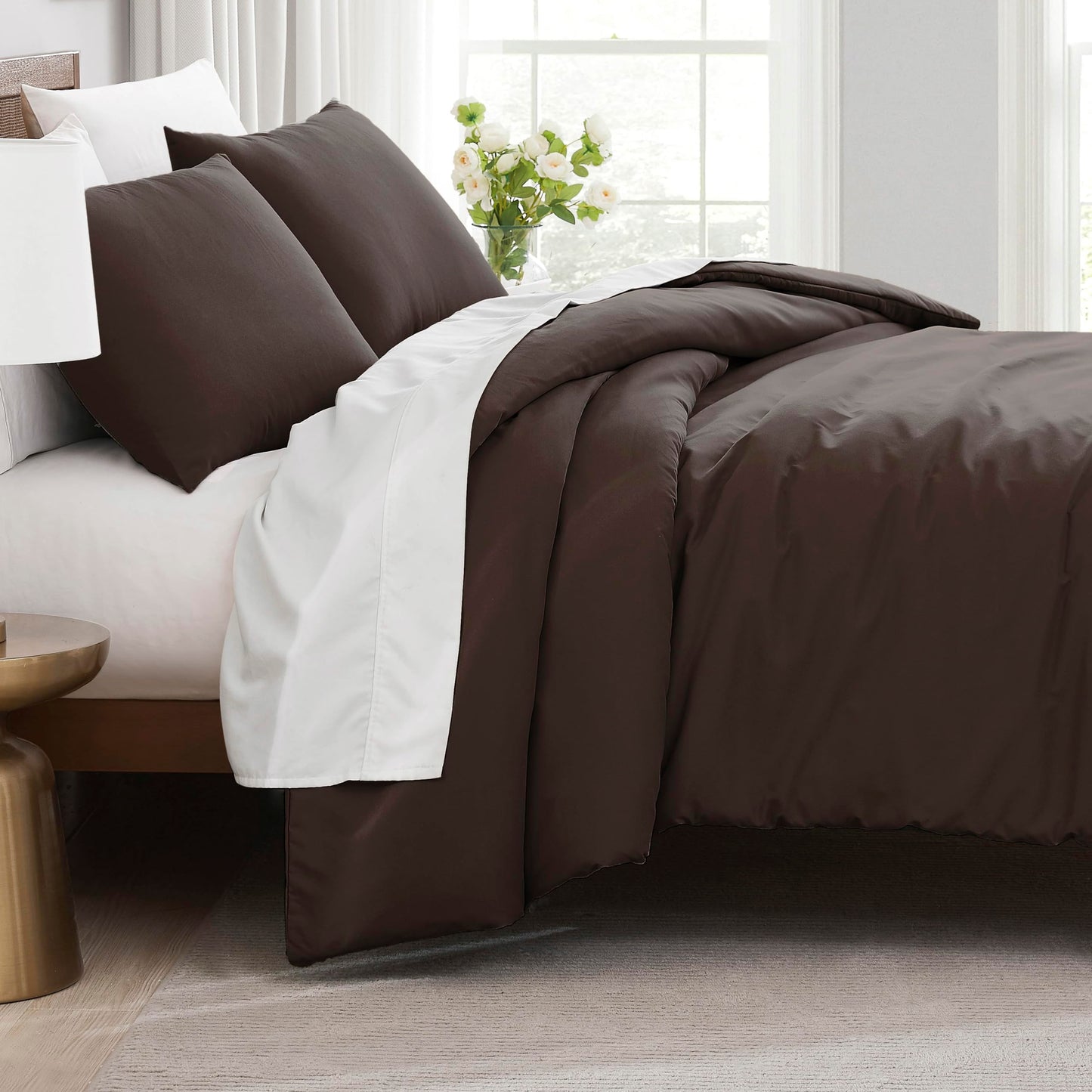Southshore Fine Living, Inc. Oversized California King Duvet Cover Set - Hotel Quality Brown Duvet Cover King Size - Pet Hair Resistant Bedding - Zipper Closure, 2 Pillow Shams - Chocolate Brown