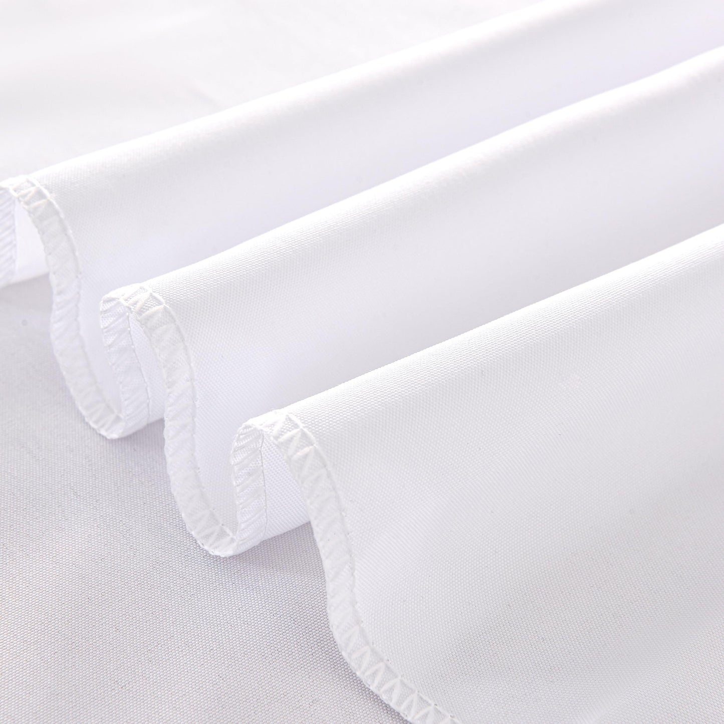 ZarzaaSik 2-Pack 60x102 inch White Table Cloths, Solid Stain and Wrinkle Resistant Oblong Tablecloth, Premium Plain Weave Polyester Fabric Rectangle Table Linen Covers for Hotel, Wedding