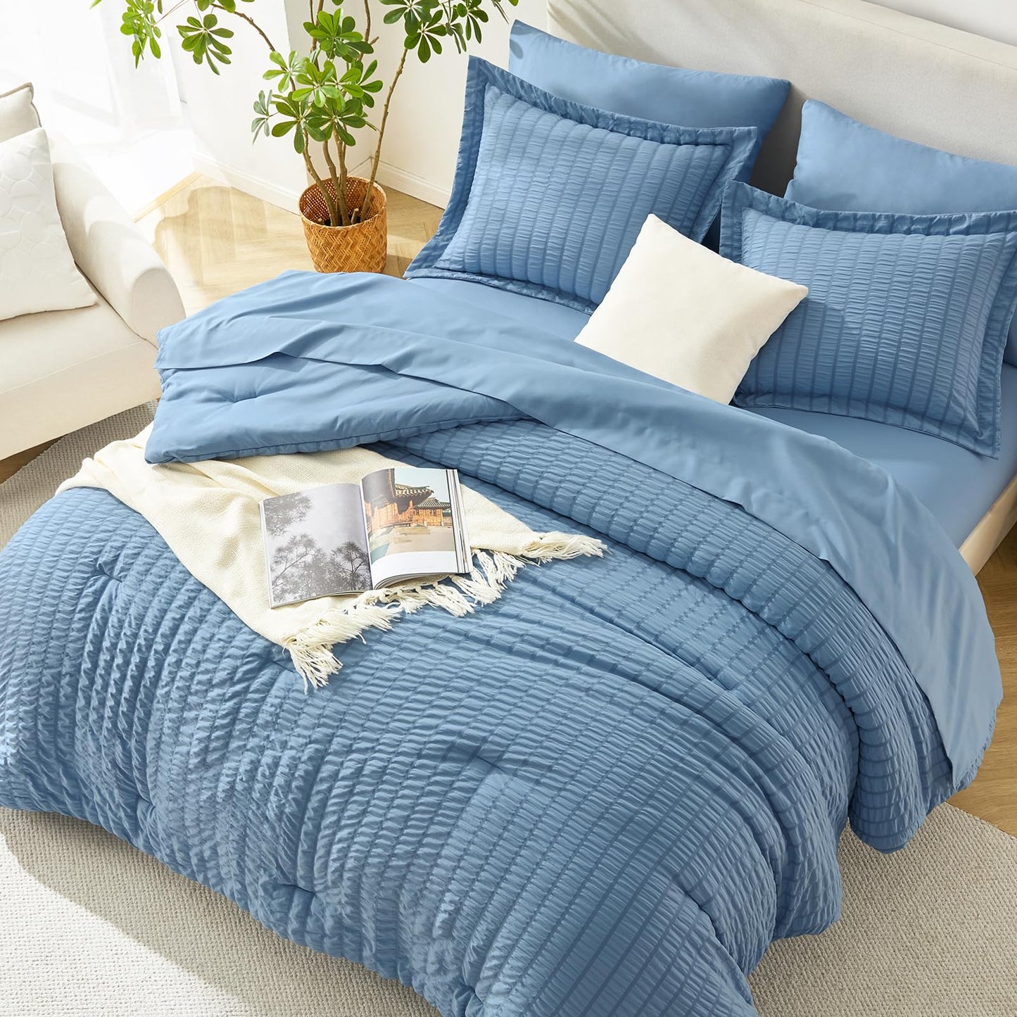 HIMEET Queen Comforter Set - 7 Pieces Seersucker Bed in a Bag, Boho Bedding Sets for Bedroom Decor, All Season Home Essential Bed Set with Comforter, Sheets, Pillowcases & Shams, Grayish Blue