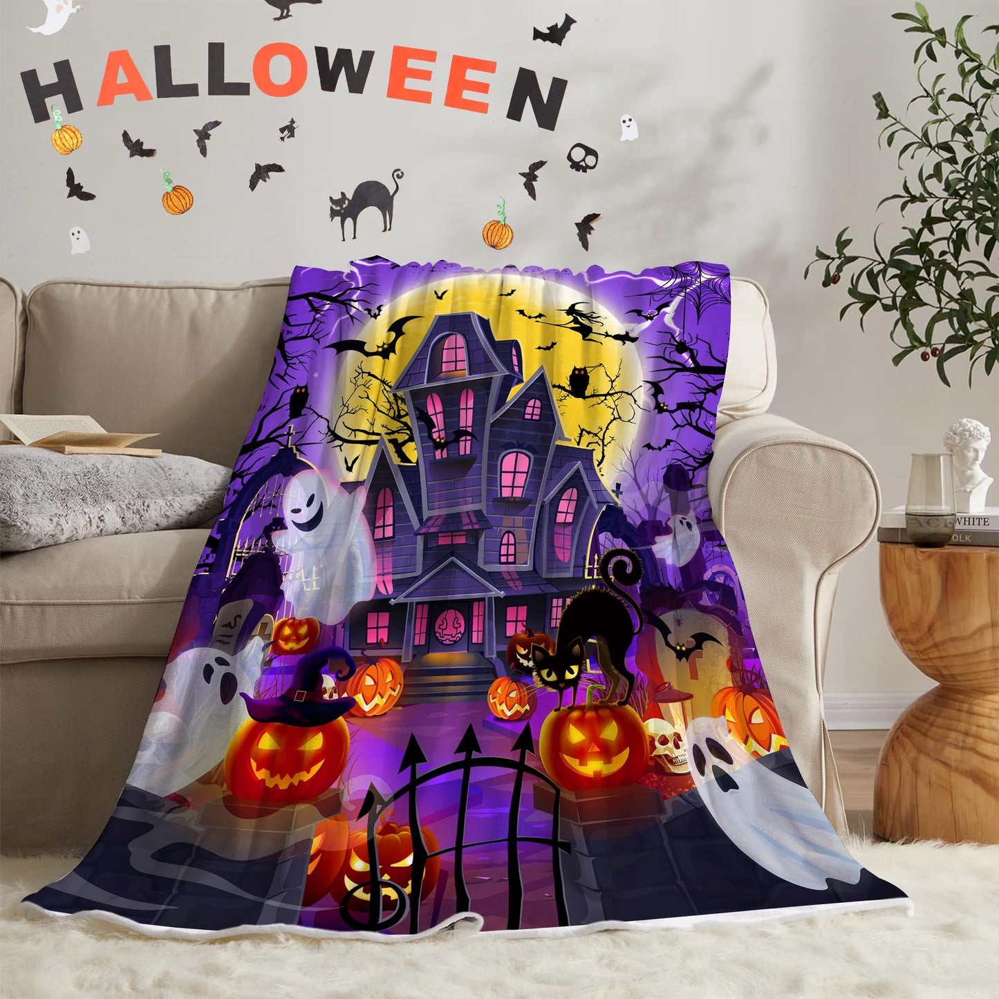 Halloween Blanket, Spooky Ghosts Blanket for Women, Castle Jack-O-Lantern Pumpkins Soft Flannel Fleece Throw Blankets for Kids Bed Living Room Couch, 50x60 Inches, Purple for Girls Boys