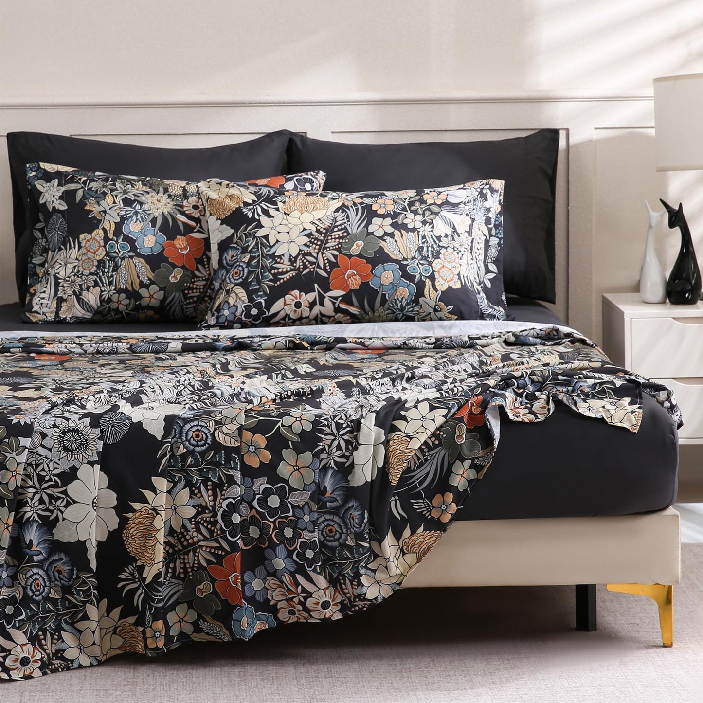 LONAVA Flower Queen Size 6 Pcs Sheet Set, Breathable Microfiber Deep Pocket Black Fitted Sheets, Comfy & Breathable Patterned Flat Sheets,4 Gentle Soft Pillowcases, Midnight Blossoms