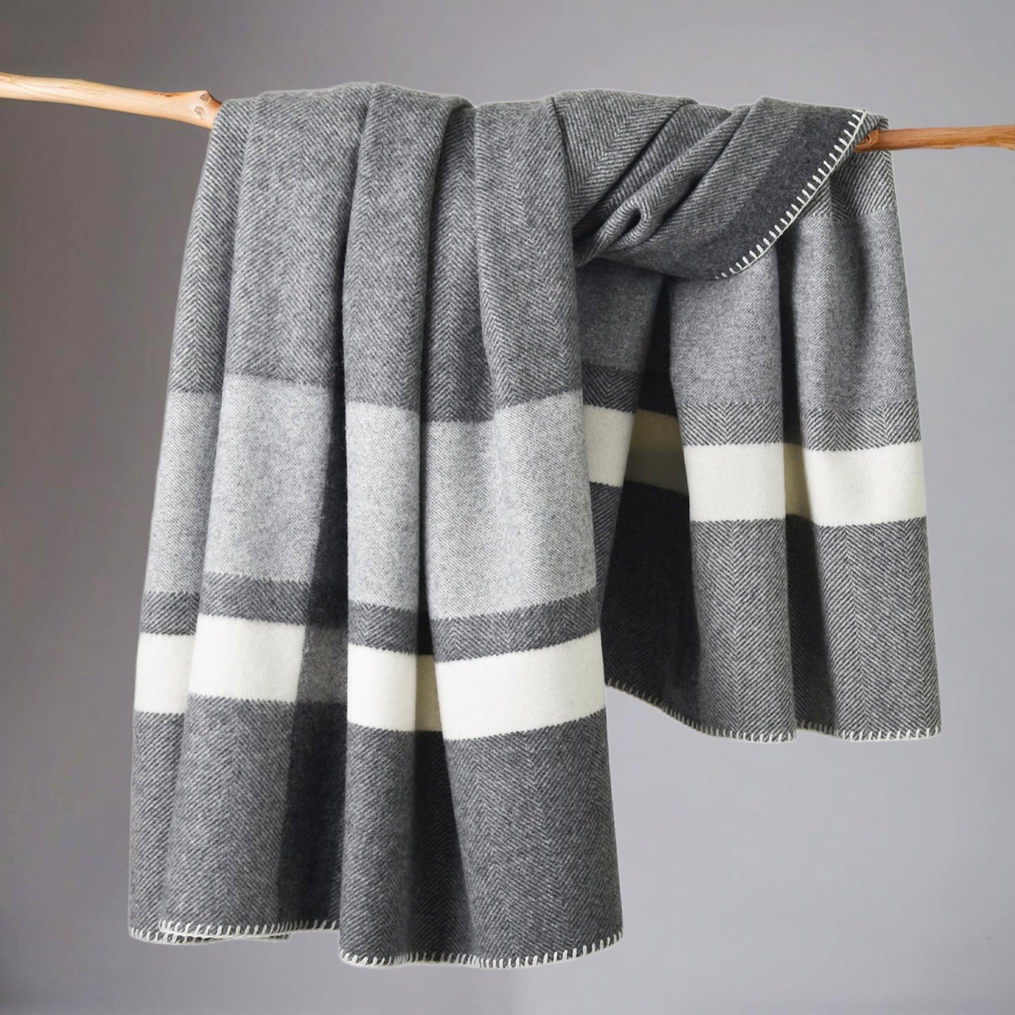 100% Wool Checkered Print Throw Blanket 71 x 47 Inches, Soft Breathable Cozy Blanket Decorative Throw Blanket for Couch Home Bedroom Reading Chair Decor, Charcoal Grey White