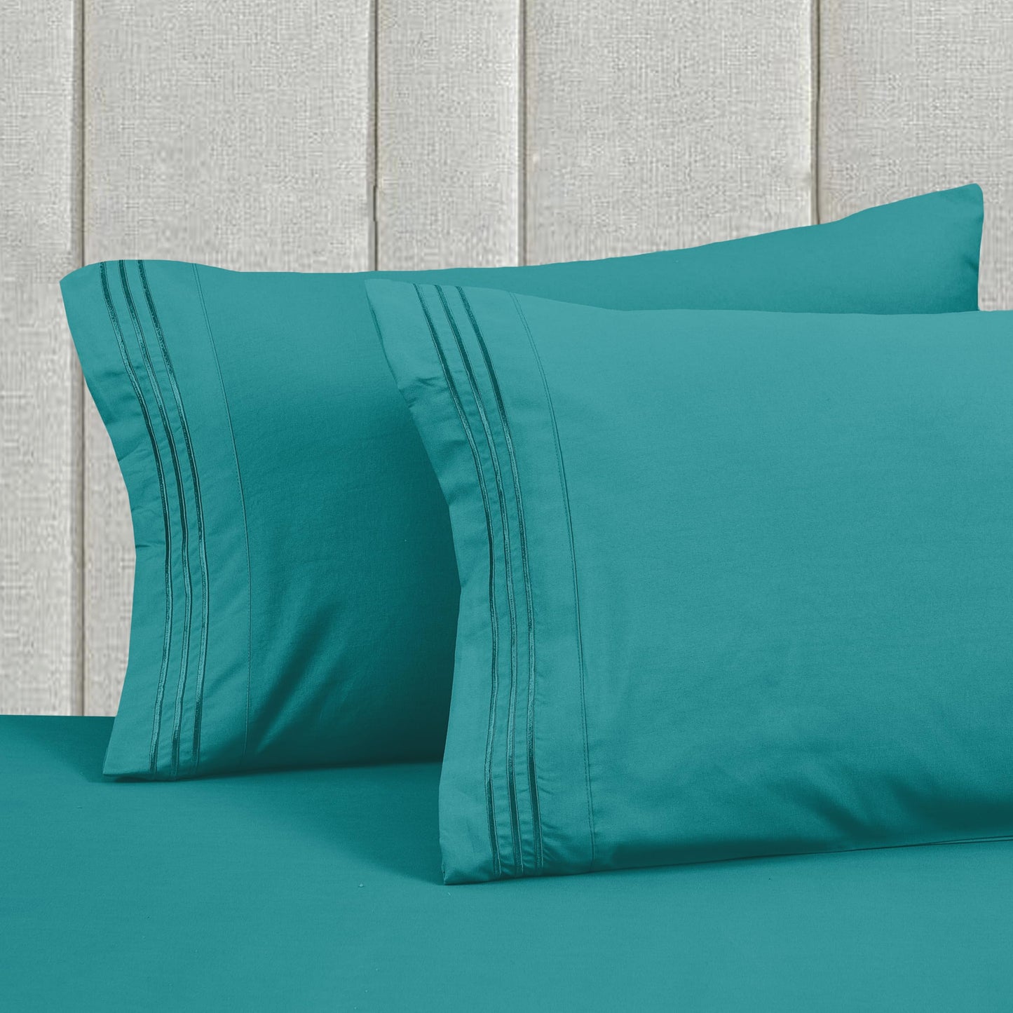 Mocassi Full Size 4-Piece Bed Sheet Set - 1800 Premium Hotel Quality Microfiber 18-24 Inches Extra Deep Pocket Fitted Sheet- Luxury Soft, Breathable, Wrinkle, and Fade Resistant, Teal
