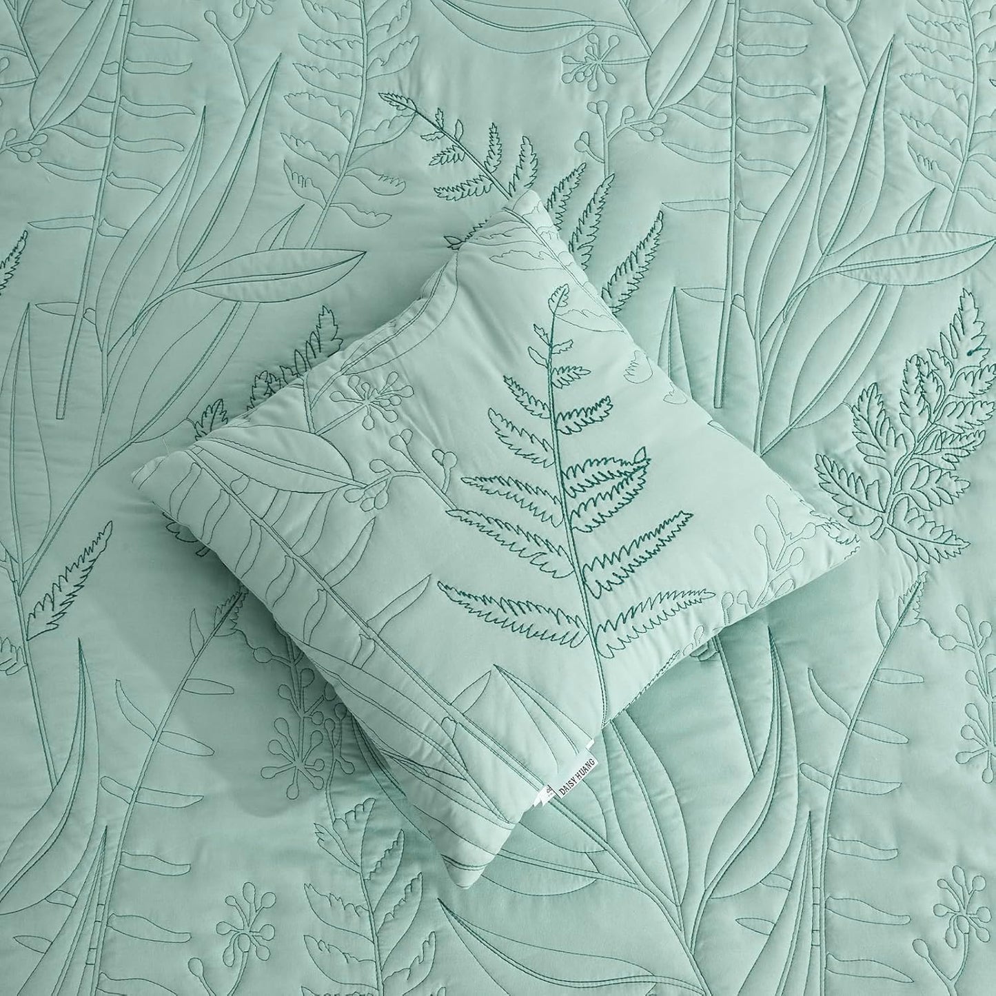 DaisyHuang Botanical Oversized Bedspread Queen Size - Leaves Pattern Stitching Quilt Set - Elegant & Fresh Style Bedding Coverlets, Reversible, Lightweight, 5 Piece, Seaglass