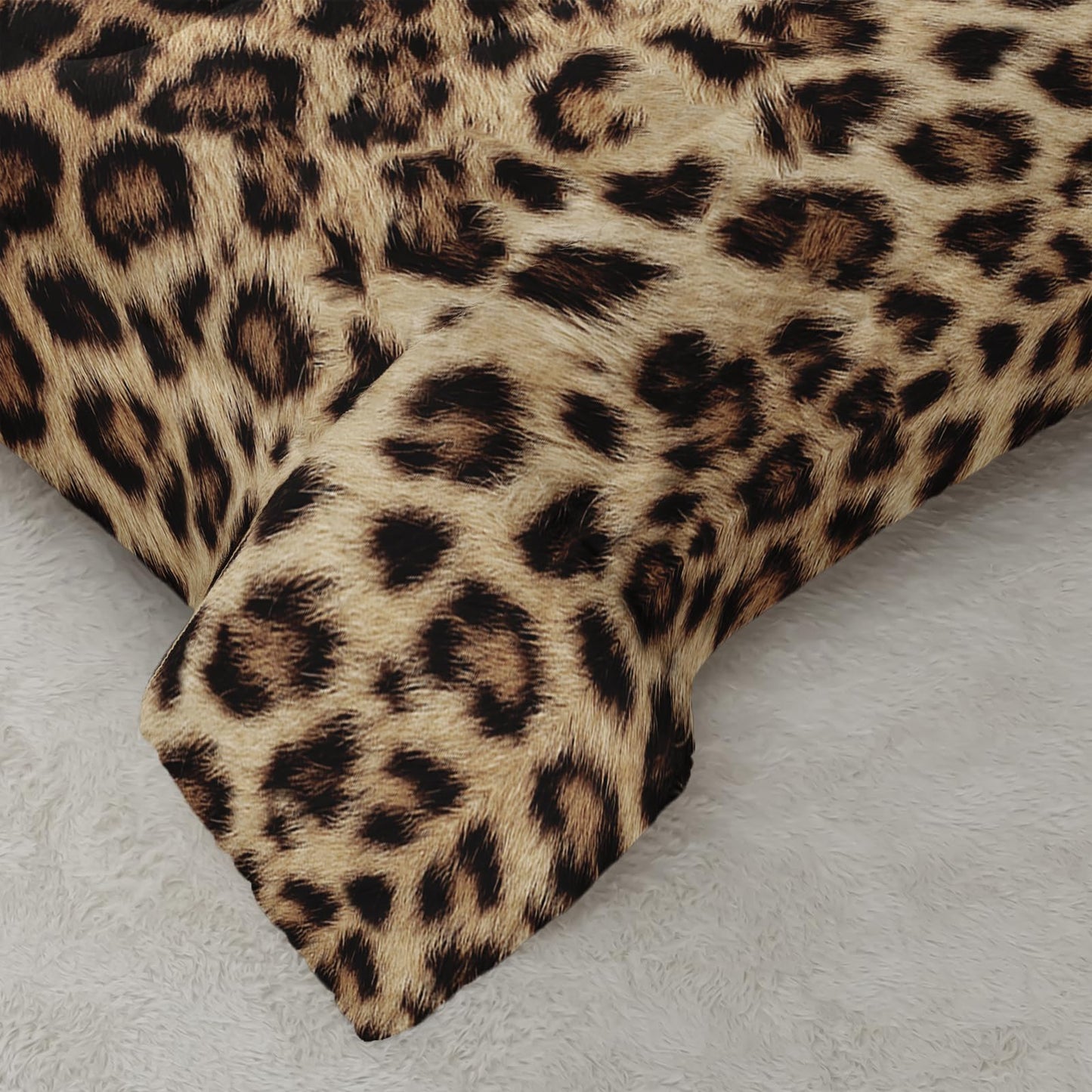 QOOMO 3Pcs Leopard Print Comforter Set Twin,Cheetah Bedding Set for Teens Boys Girls,Brown Leopard Printed Comforter with 2 Pillowcases,Down Alternative,Soft and Lightweight