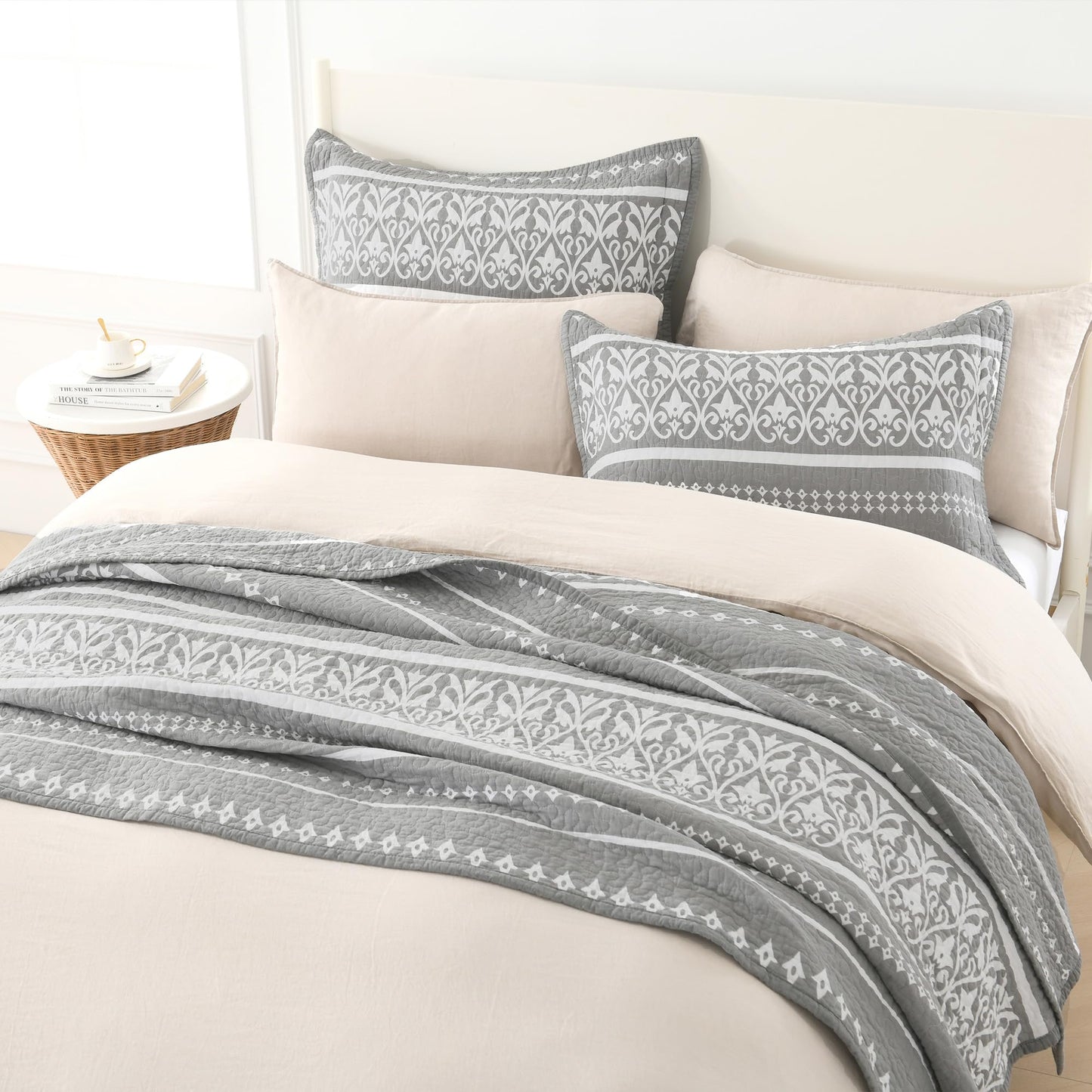 BCOTTOND Queen Quilt Set 100% Cotton Boho Queen Quilt,Grey Bohemian Striped Pattern Bedspread Queen Lightweight Quilt Bedding Set Comforet Set All Season 3 Piece