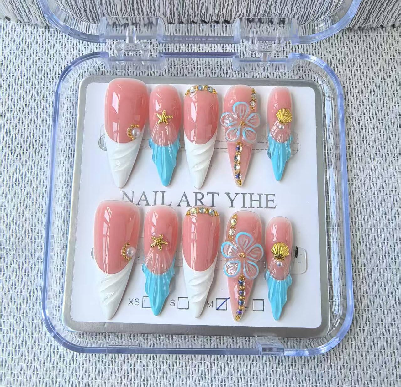 Handmade Press on Nails Long Stiletto False Nails Blue French Tip Fake Nails with 3D Flower Designs Sparkly luxury Beach Artificial Nails for Women 10pcs (Size M）