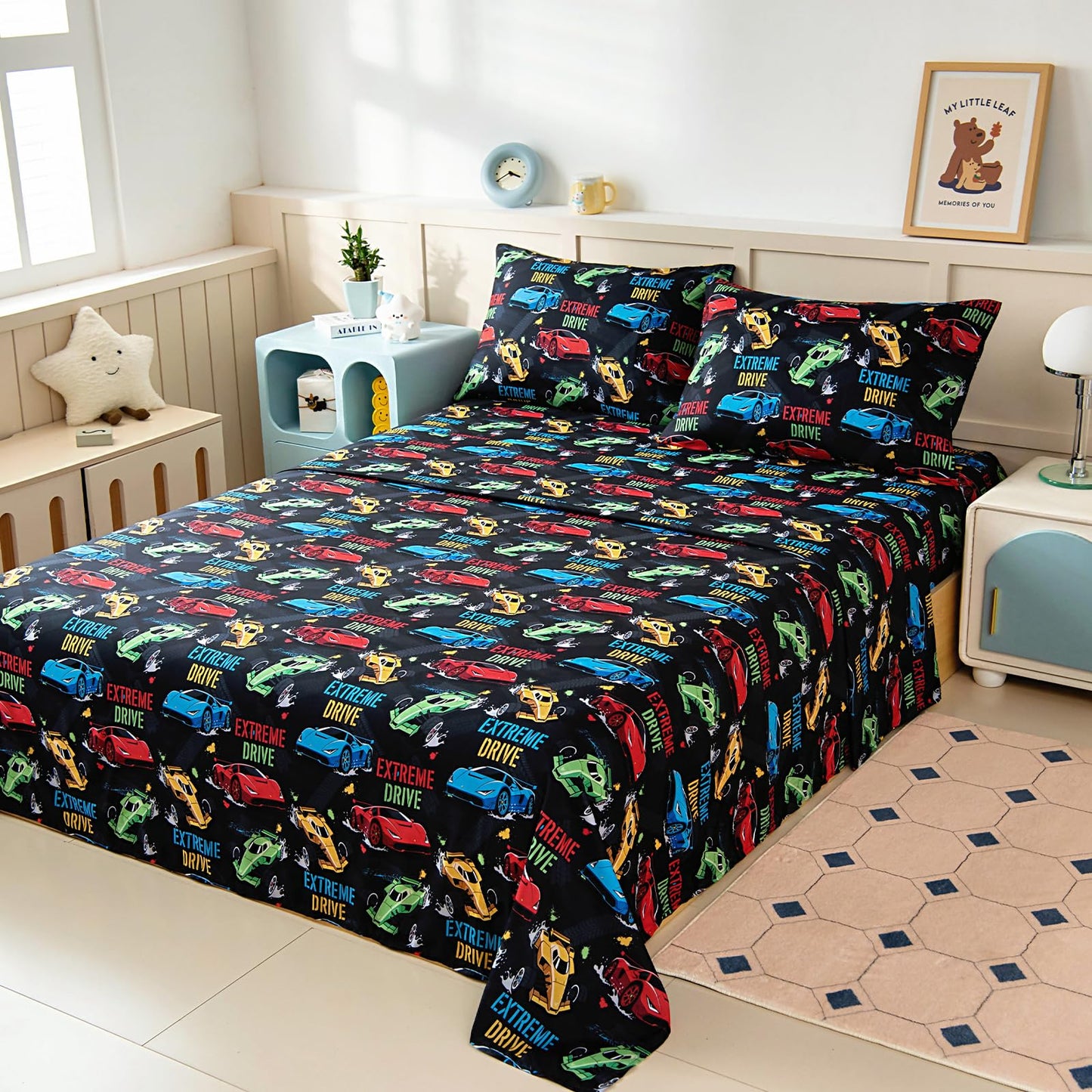 MCO Kids Full Size Bed Sheets, Soft Microfiber Full Size Sheets for Boy Girls, 4 Pieces Breathable Full Bed Sheet Race car Black