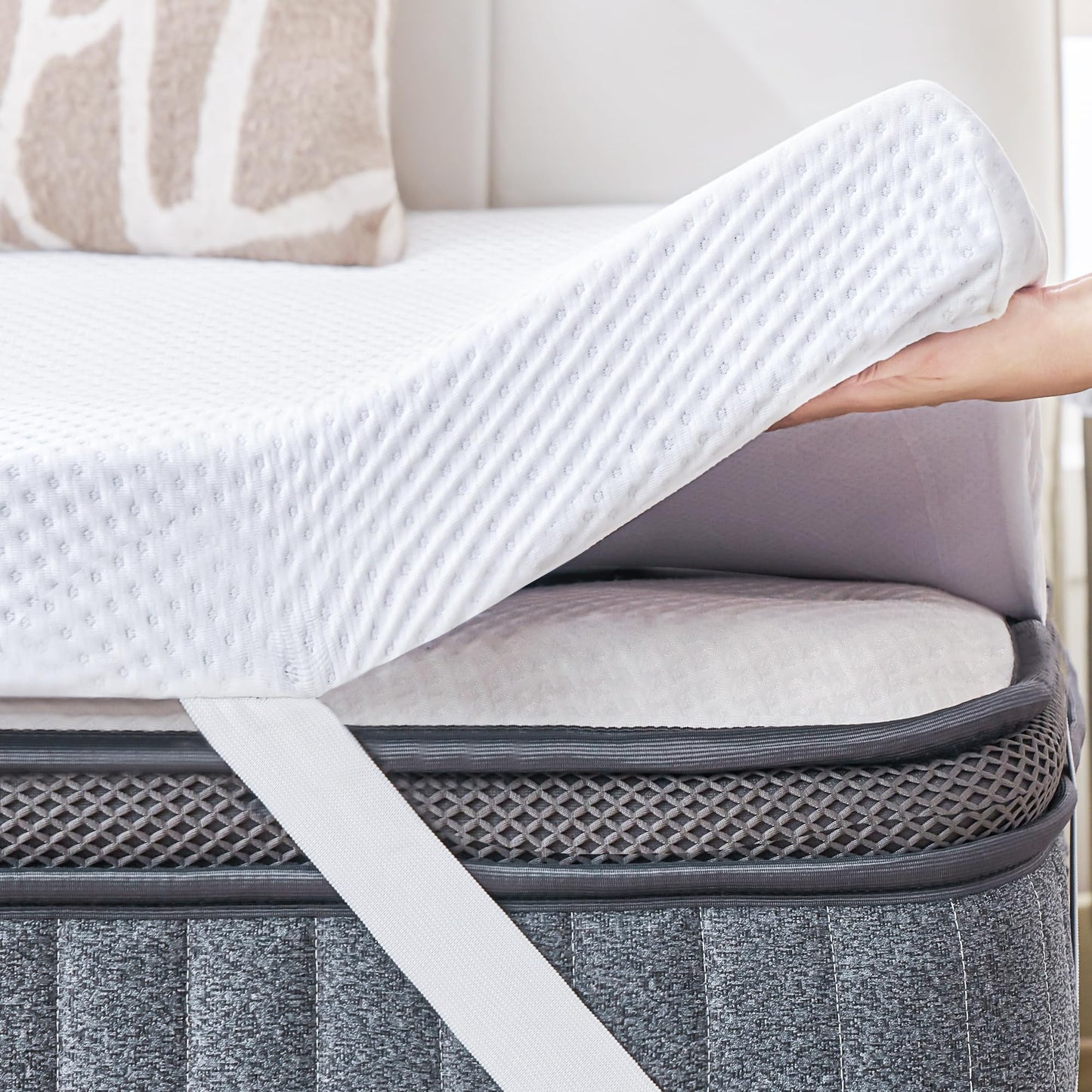 SINWEEK 3 Inch Memory Foam Mattress Topper Full Size with Breathable Bamboo Cover, Pressure Relief Mattress Pad to Revitalize Old or Sagging Beds, Non-Slip and Machine Washable for Easy Care