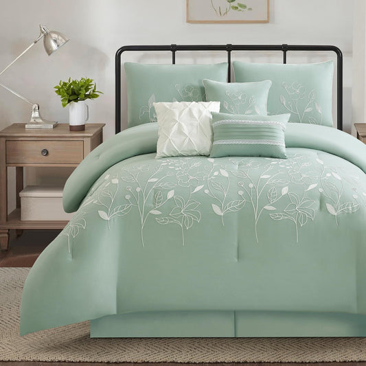 LANCO MODERN LIFESTYLE Green Queen Comforter Set, Chain Stiching 3D Floral Embroidery, Exquisite and Elegant Bedding Sets, 7 Pieces Bed in a Bag, Bedskirt, Pillow Shams and Decor Pillows