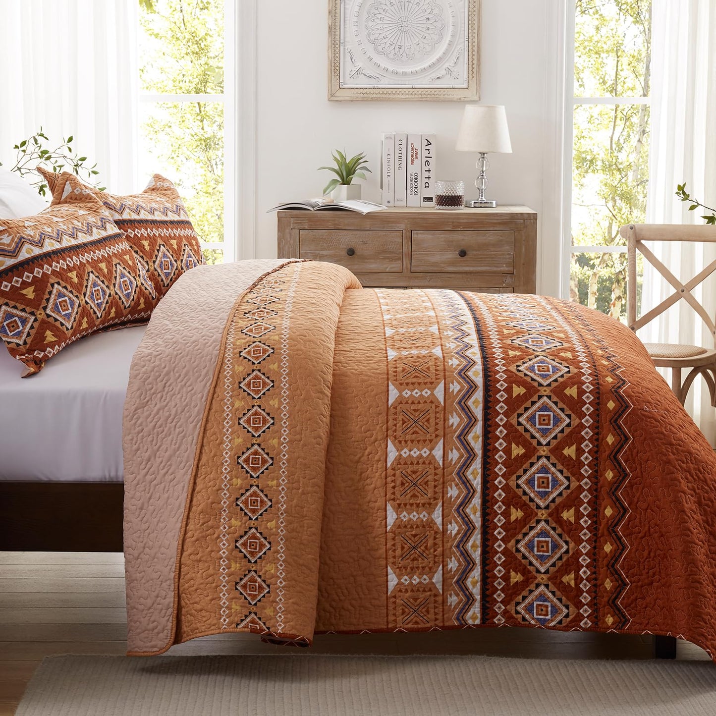 LEAONME Quilt Set Full/Queen Size 3 Piece Bedspread Coverlet Lightweight Comforter Microfiber Bedding Set All Season Oversized 90x98 Inch Bed Cover Bohemian Burnt Orange/Rust(1 Quilt,2 Pillow Shams)
