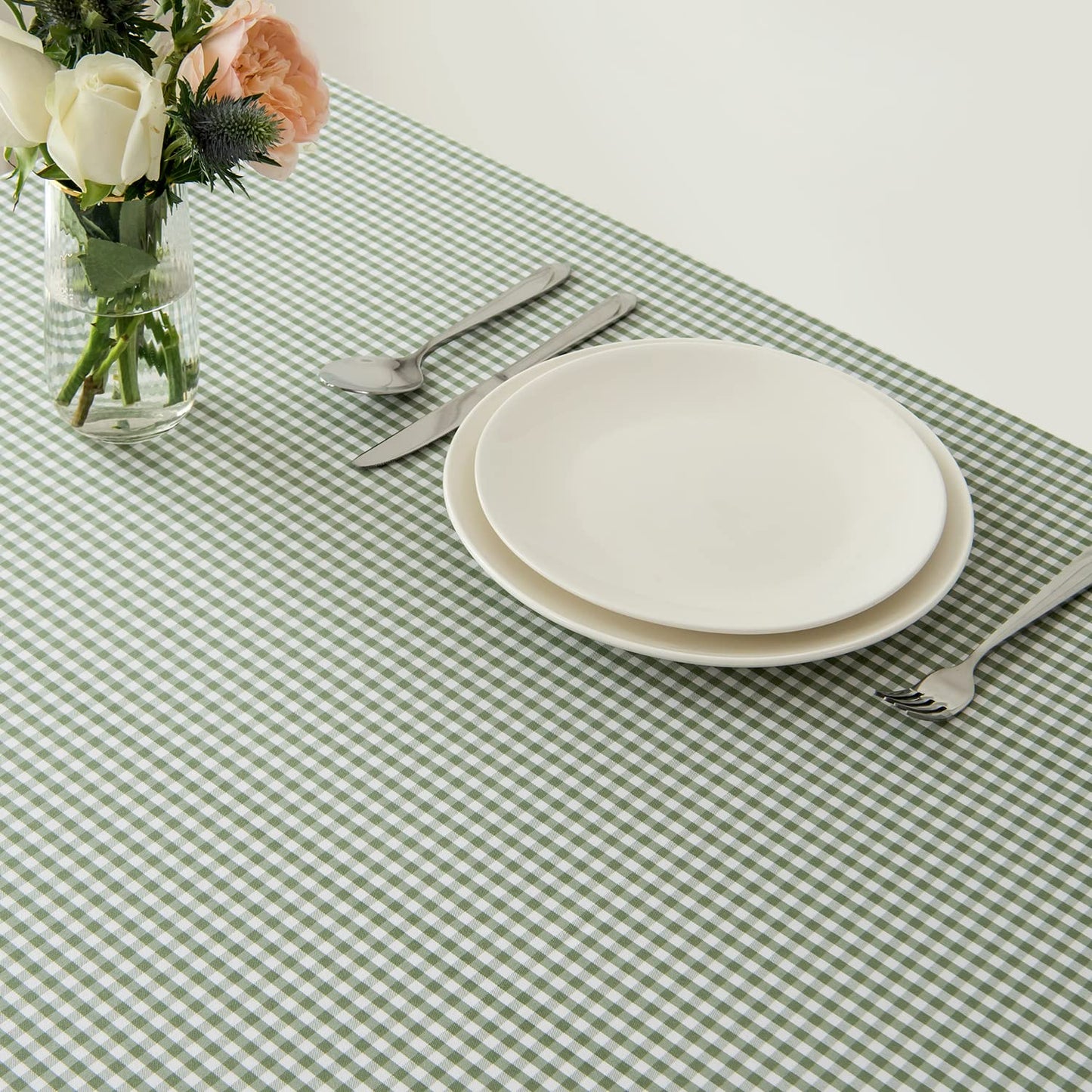 maxmill Rectangle Checkered Tablecloth Waterproof Spillproof Wrinkle Resistant Buffalo Plaid Heavy Weight Table Cloth Gingham Table Cover for Outdoor and Indoor Use, 52 x 70 Inch Sage White