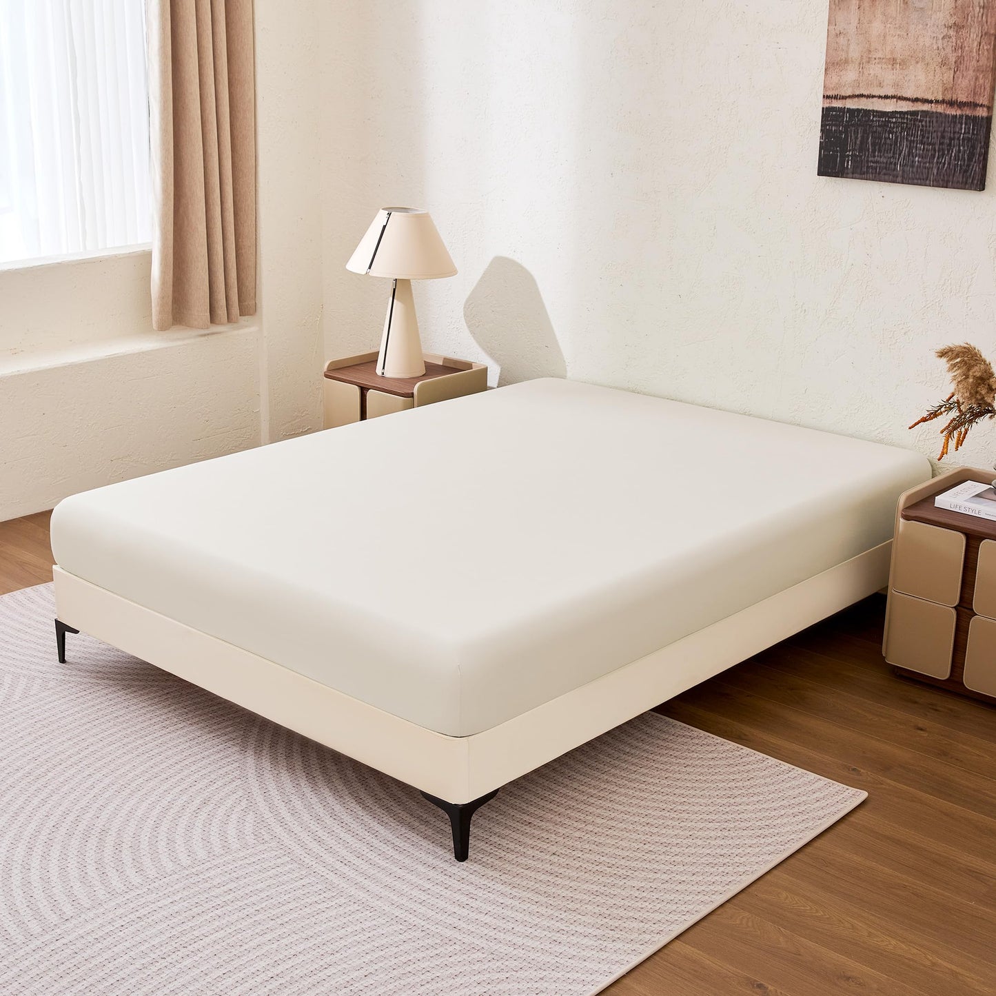 Amazon Basics Soft Fitted Sheet, Lightweight Bottom Sheet, 14-Inch Deep Pocket, Durable and Long Lasting, Easy Care, Queen, Beige, Pack of 1