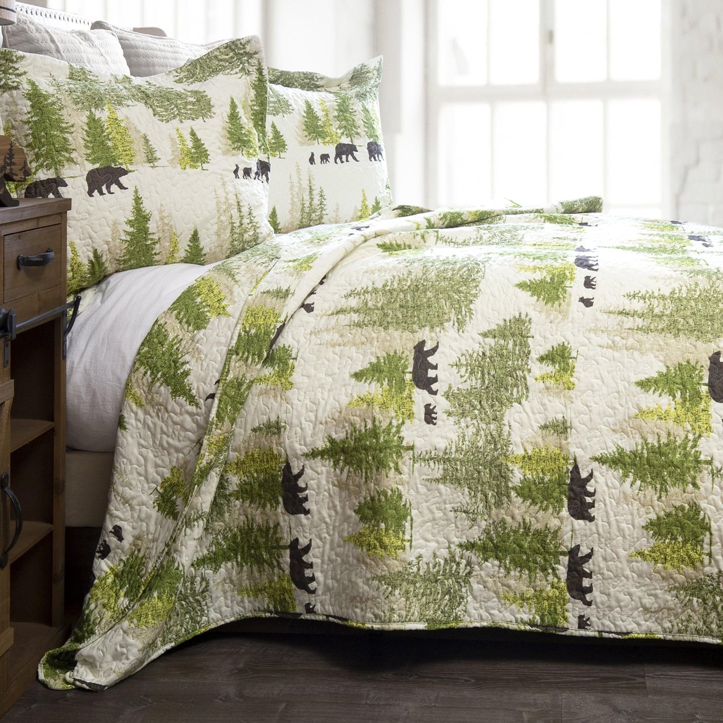 Pine Wilderness Rustic Quilt Set, King
