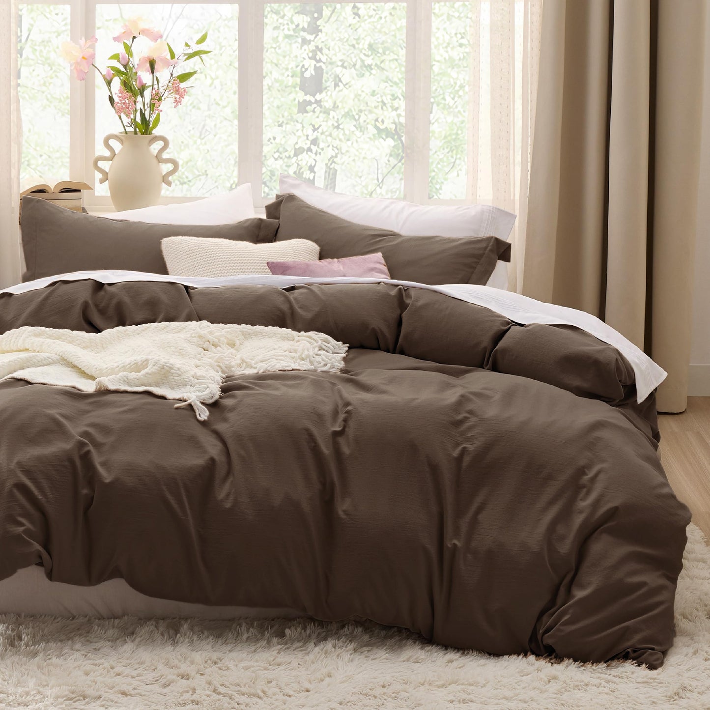 Bedsure Duvet Cover Queen Size - 3 Pieces Prewashed Cotton-Like Polyester Soft Bedding Set, Includes 1 Duvet Cover 90x90 Inches with Zipper Closure & 2 Pillow Shams, No Comforter，(Dark Brown, Queen)
