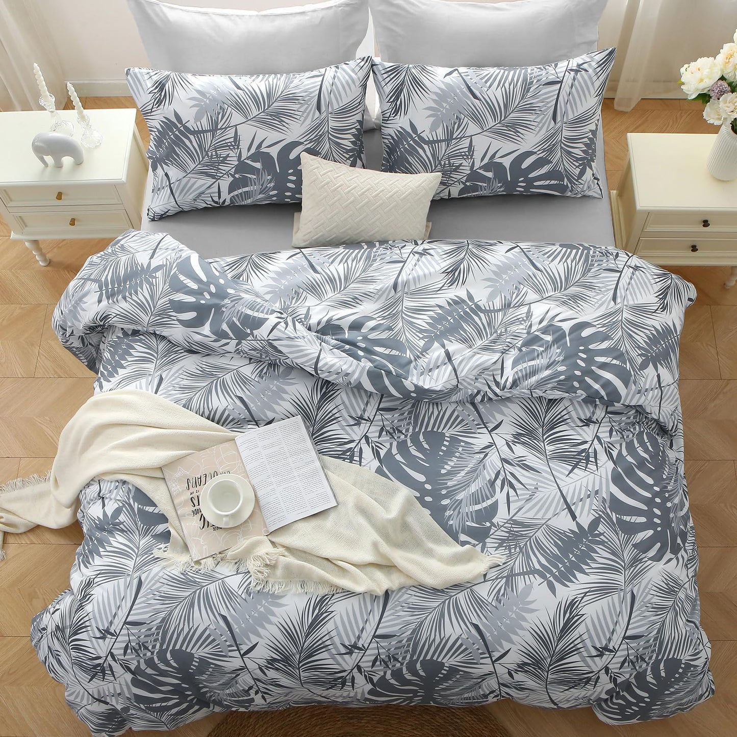 MUXHOMO Black&Grey Bed in a Bag Queen 7 Pieces, Queen Comforter Set Reversible Botanical Flowers Design, Ultra Soft & Breathable Bedding Sets with Comforter, Sheets, Pillowcases & Shams