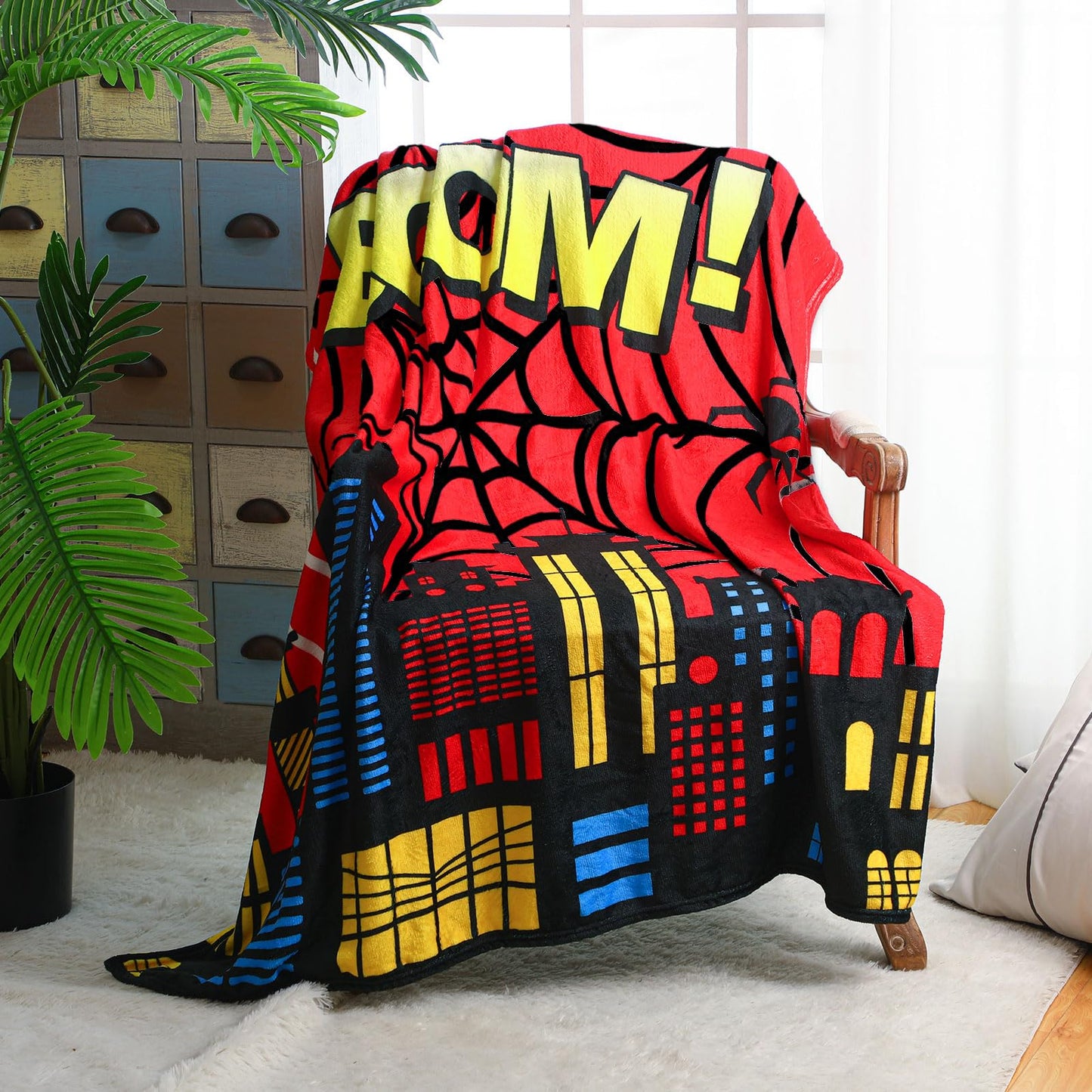 Pickmesh Spider Throw Blanket Spider Gifts Hero Movie Cinema Theme Plush Lightweight Fleece Throw Blanket 60 x 50 Inches for Hero Theme Birthday Party Favor Supplies(Red)