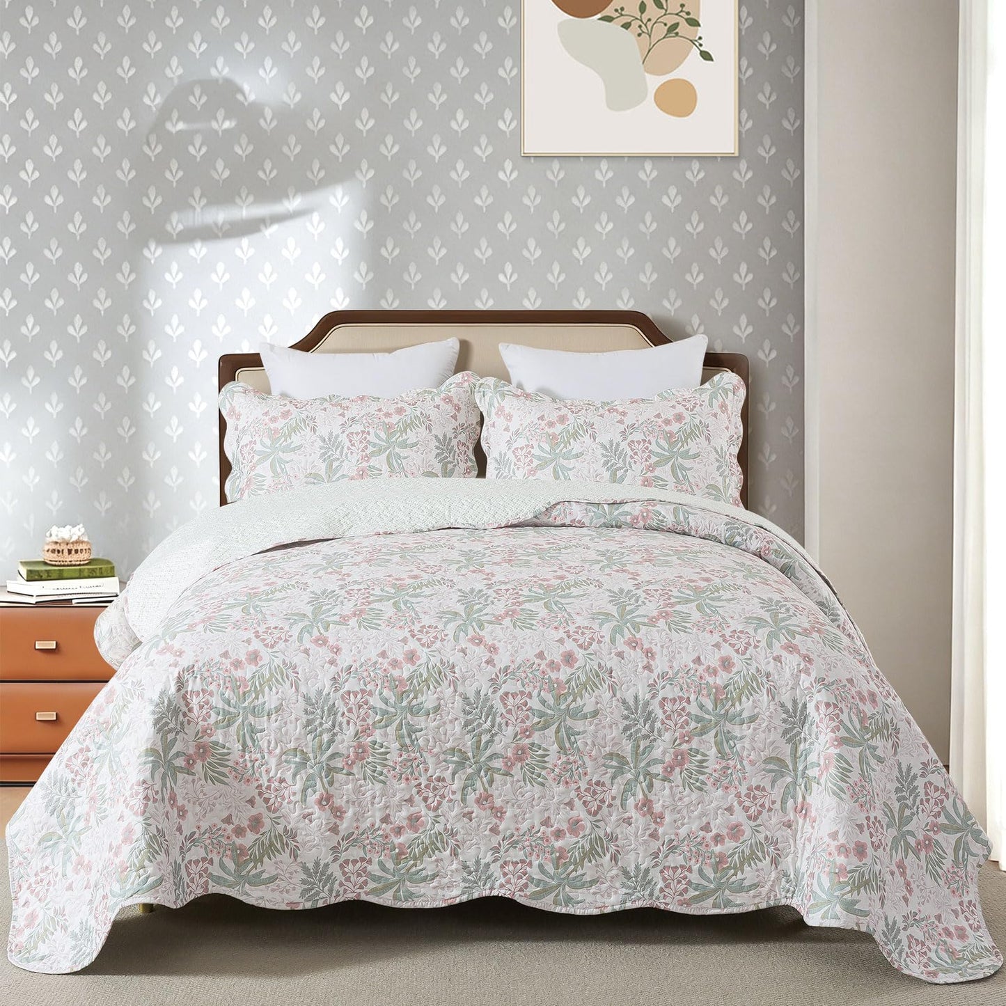 Etwel Lightweight Queen Size Quilt Set - Breathable Reversible Cotton Bedspread for Hot Sleepers, Farmhouse Floral Bedding Set with 2 Pillow Shams for All Season (90"x98", Green Botanical Floral)