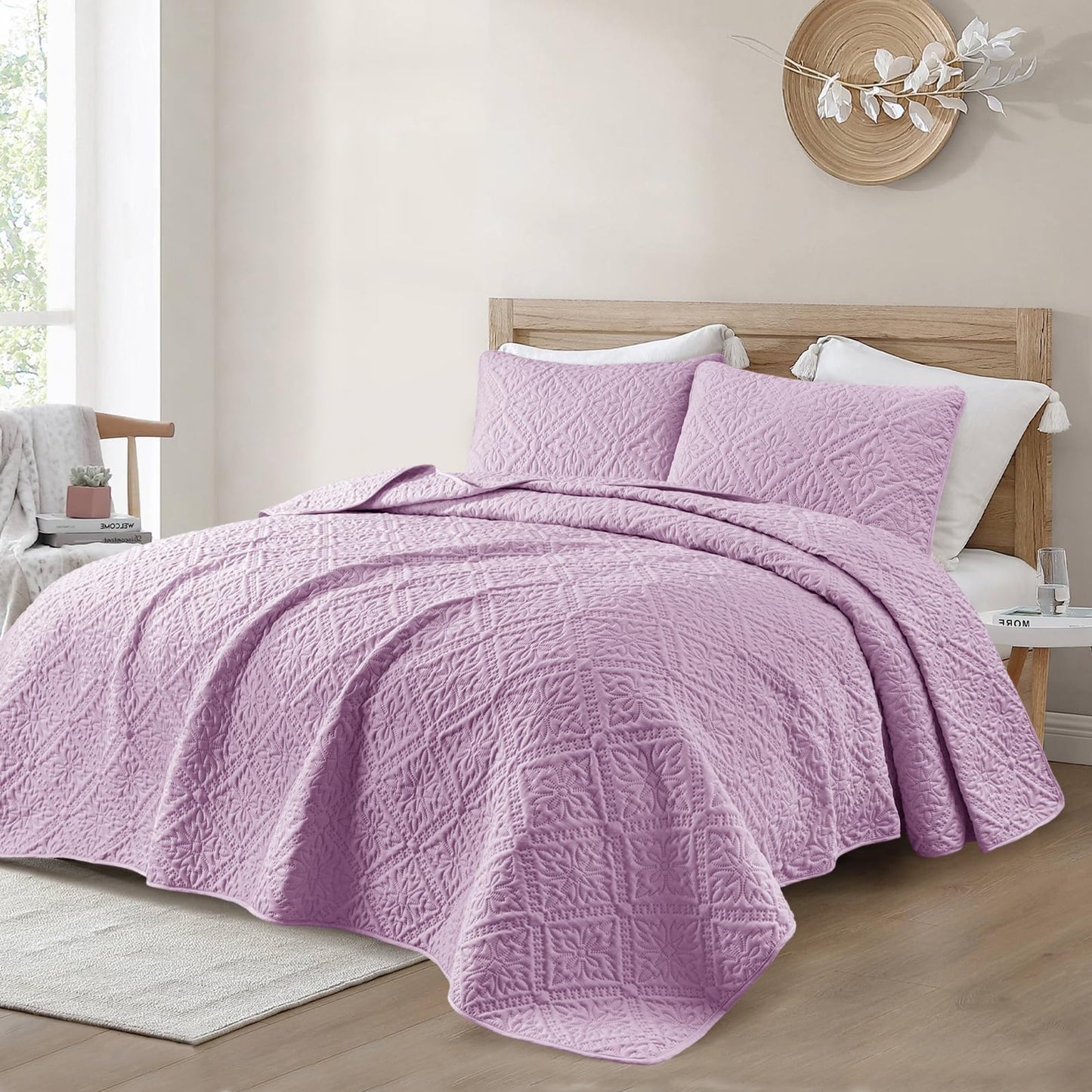 Exclusivo Mezcla King Quilt Bedding Set, Lightweight Soft Bedspreads Coverlets with 2 Pillow Shams, Modern Lilac Oversized Quilts King Size for All Seasons