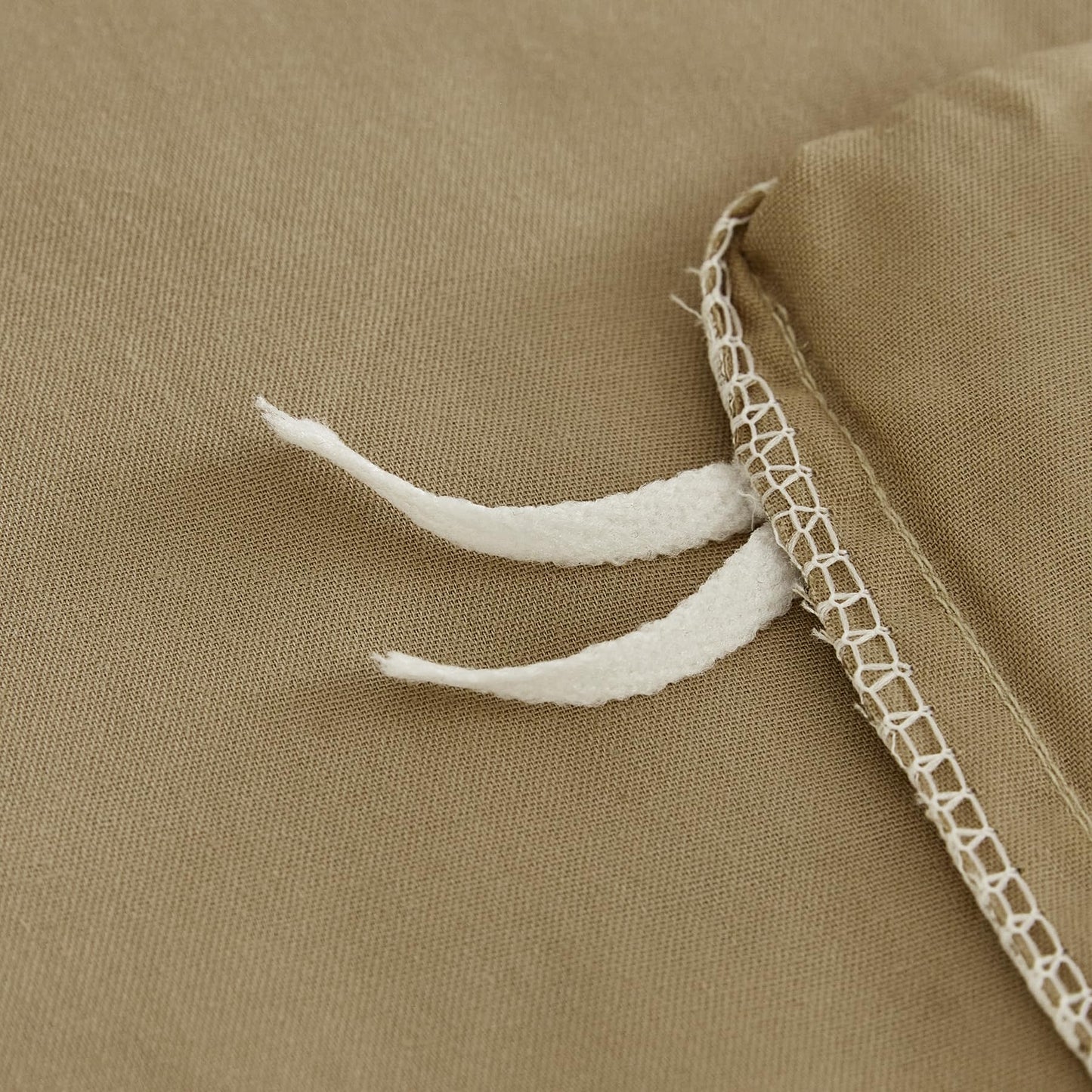 YuHeGuoJi Beige Floral Duvet Cover Queen 100% Cotton 3 Pcs Set 1 Khaki Botanical Duvet Cover with Zipper Ties 2 Pillow Shams Honeybee Taupe Flower Honeybee Print Wide Trim Bedding Set Soft