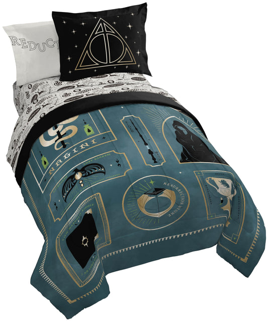 Jay Franco Kids Comforter Set Includes Sheets and Pillow Covers - Soft and Cozy Bed Set for Stylish Room Decor, Blue - Harry Potter, 5 Piece Twin Size Bedding