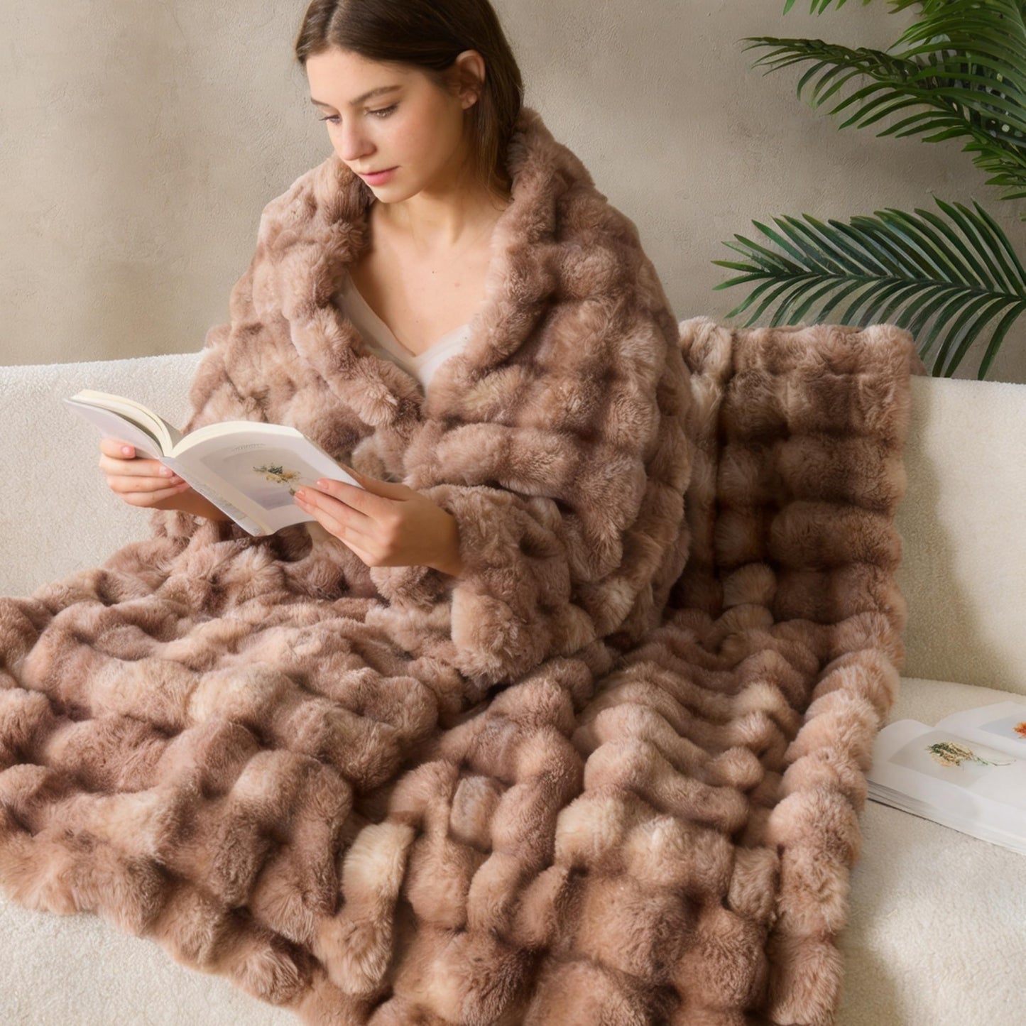 DOWNCOOL Faux Fur Throw Blanket for Couch, Soft Fluffy Fuzzy Plush Bubble Blanket for Sofa Bedroom Living Room, Cozy Warm Luxury Fleece Minky Blanket, 50x60 Inches Tie-dye Brown