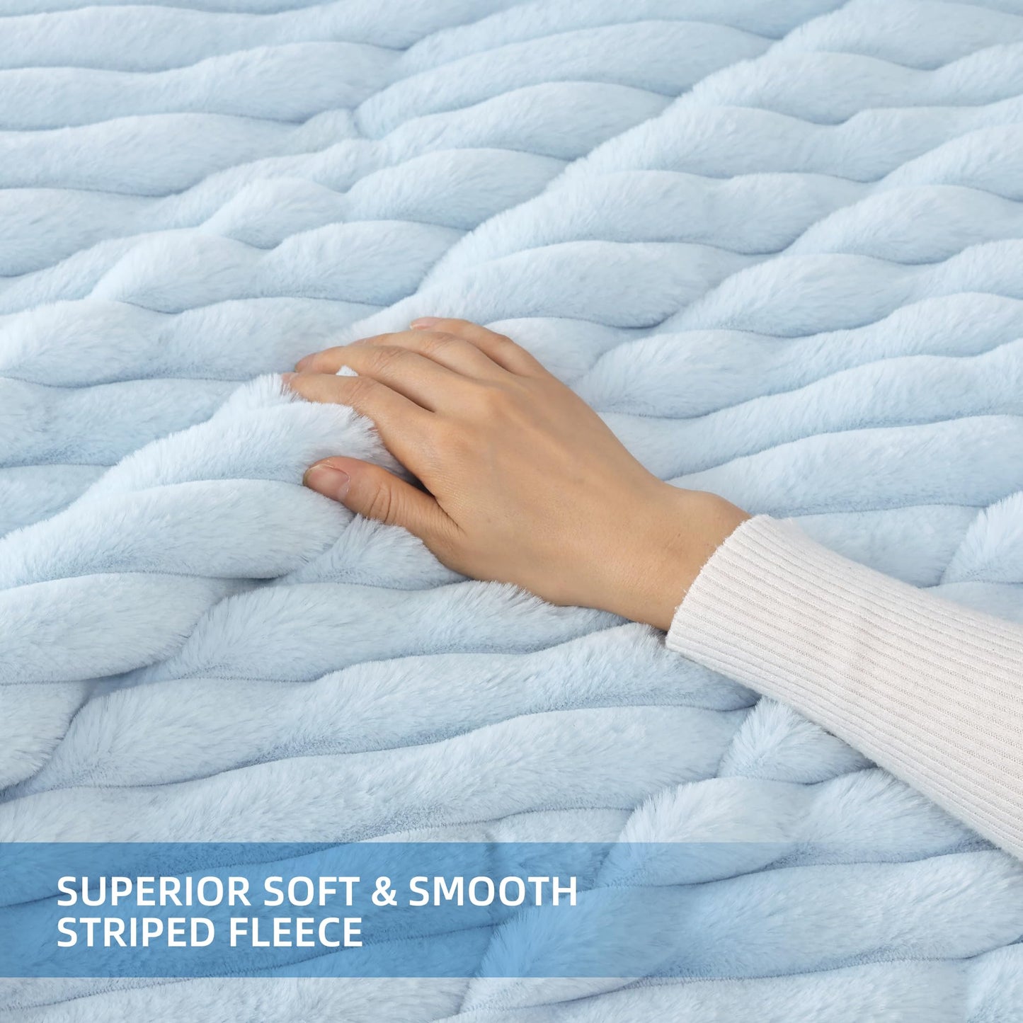 Smoofy Fluffy King Size Comforter Set 3 Pieces - Light Blue Fleece Fluffy Comforter Set, Luxury Fuzzy King Bedding Set, Soft King Bed Set All Season, Heavy Faux Fur Comforter with 2 Pillow Cases