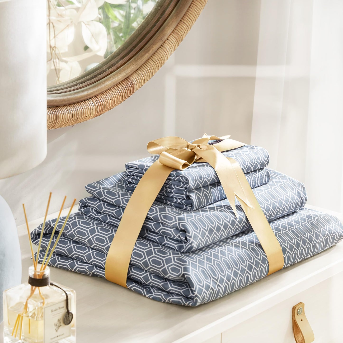Comfort Spaces 100% Cotton Sheets Twin XL, Breathable, Naturally Cool Cotton Sheets, Soft Cotton Bed Sheets with 14" Elastic Pocket Fits up to 16" Mattress, All Seasons Sheet Set, Diamond Blue 3 Piece