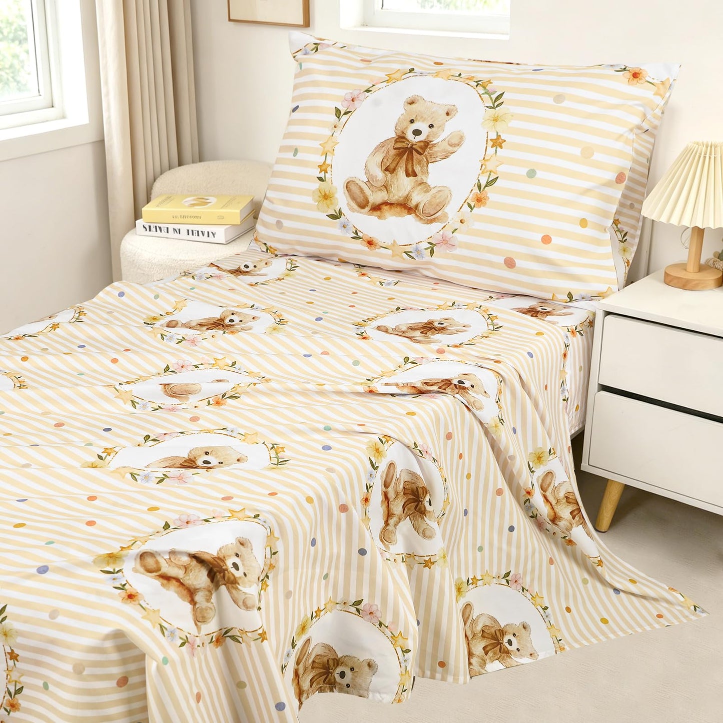 Hooyax Toddler Bedding Set 4-Piece with Polka Dot Bear Pattern – Cute Toddler Comforter Set for Girl – Includes Ultra-Soft Comforter, Fitted Sheet, Flat Sheet & Pillowcase for All Season