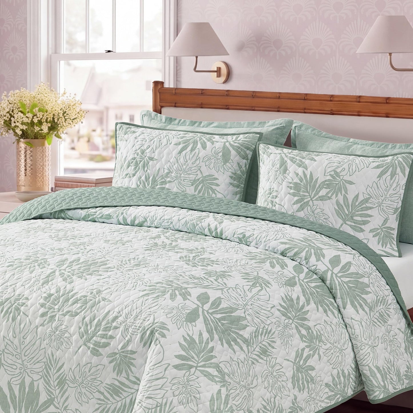 BLOOMHAVEN Quilt Set Queen Size, Storn Grey Tropical Quilt Sets, Reversible Bedspread Lightweight and Breathable for All Seasons, Soft Quilted Bedspread with 2 Pillow Shams