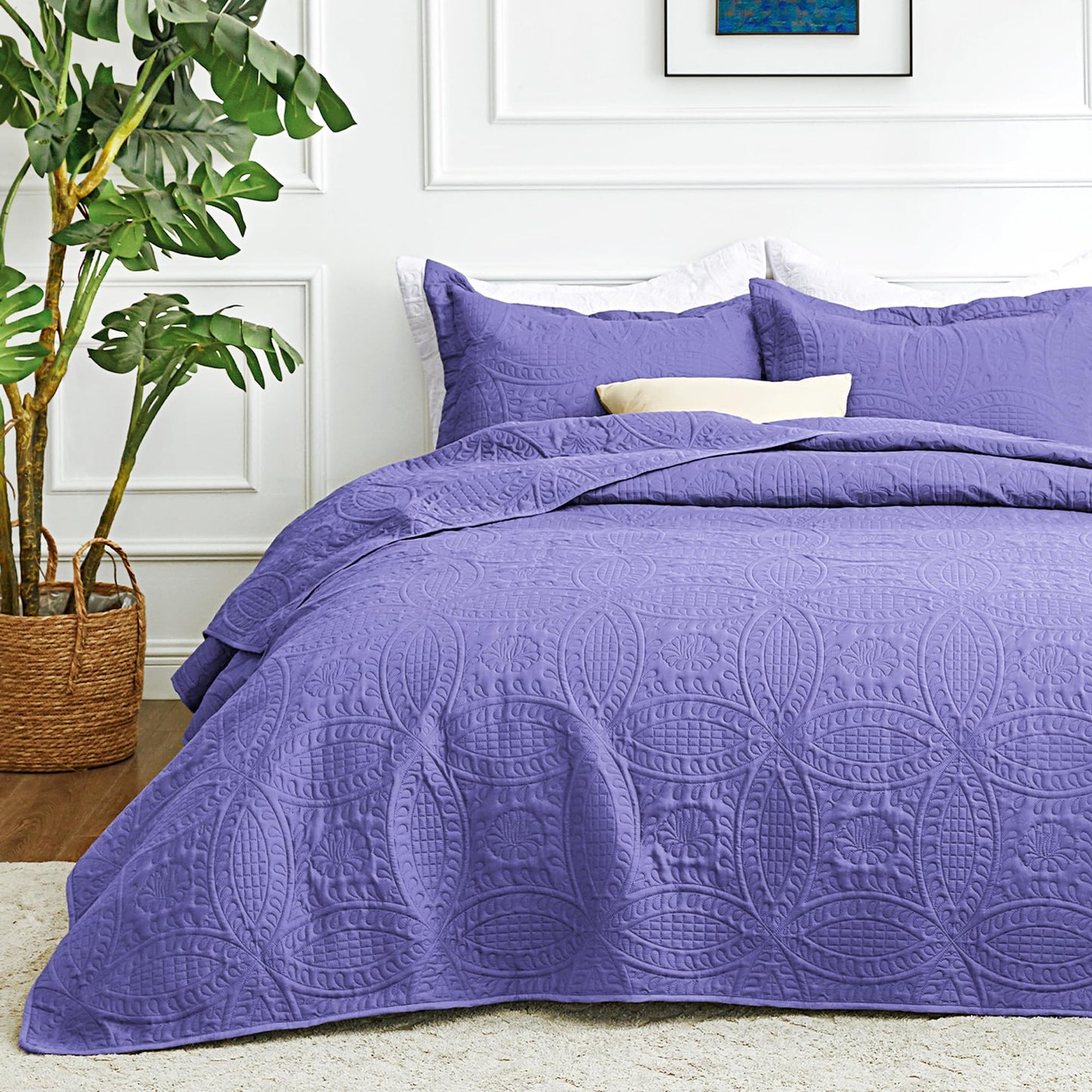 Love's cabin California King Size Quilt Bedding Set Deep Purple Bedspreads - Cal King Summer Lightweight Bedspread Comforter - Coin Pattern Coverlet for All Season - 3 Pieces (1 Quilt, 2 Pillow Shams)