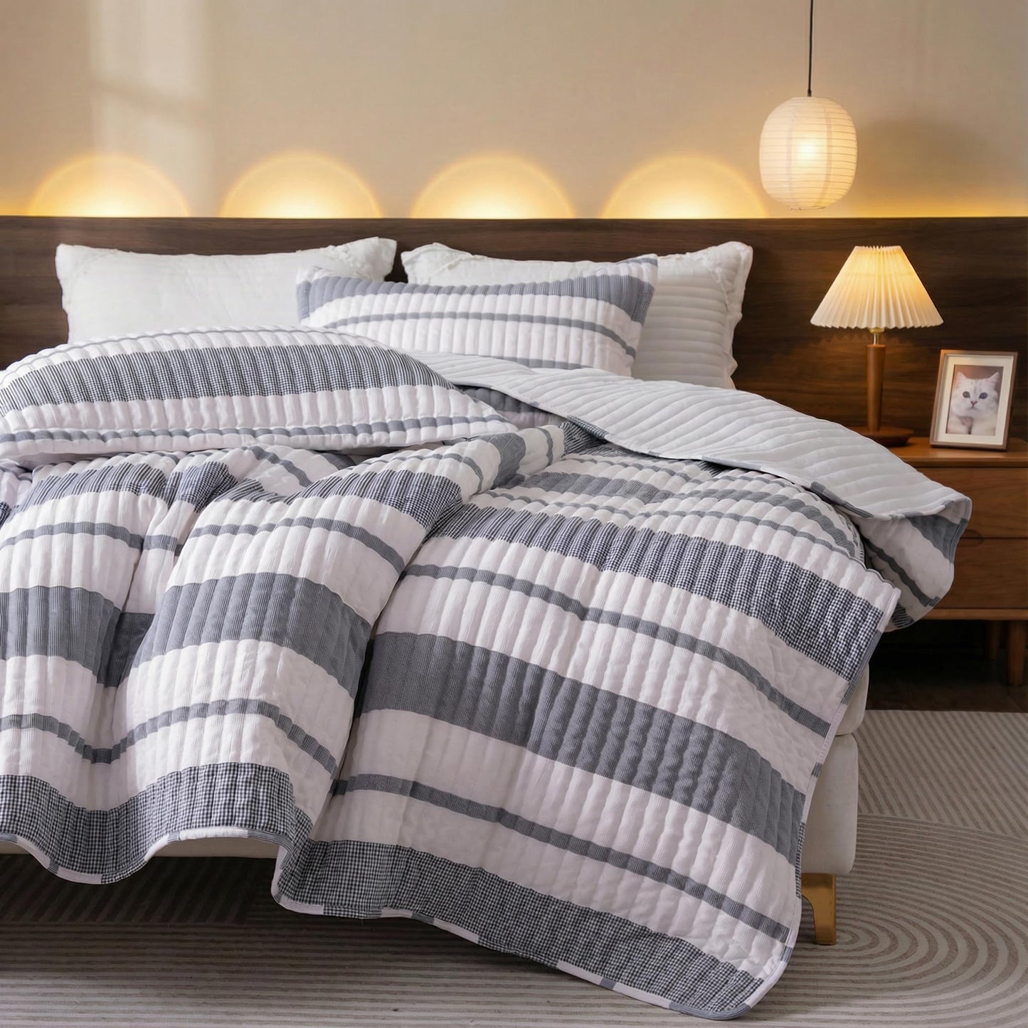BOV Gray White Striped Quilt Set King Size 100x92 – Coastal Striped Quilt Set, Lightweight Summer Bedspread, Oversized King Quilt with 2 Pillow Shams, Breathable Coverlet Bedding