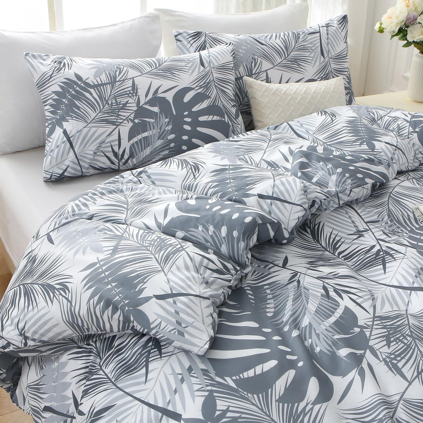MUXHOMO Duvet Cover Queen Size, Reversible Floral Black & Grey Duvet Cover Set with Zipper Closure, 3 Pieces Botanical Patterns Soft Microfiber Bedding Set with 4 Ties (90"x90", 2 Pillow Cases) US