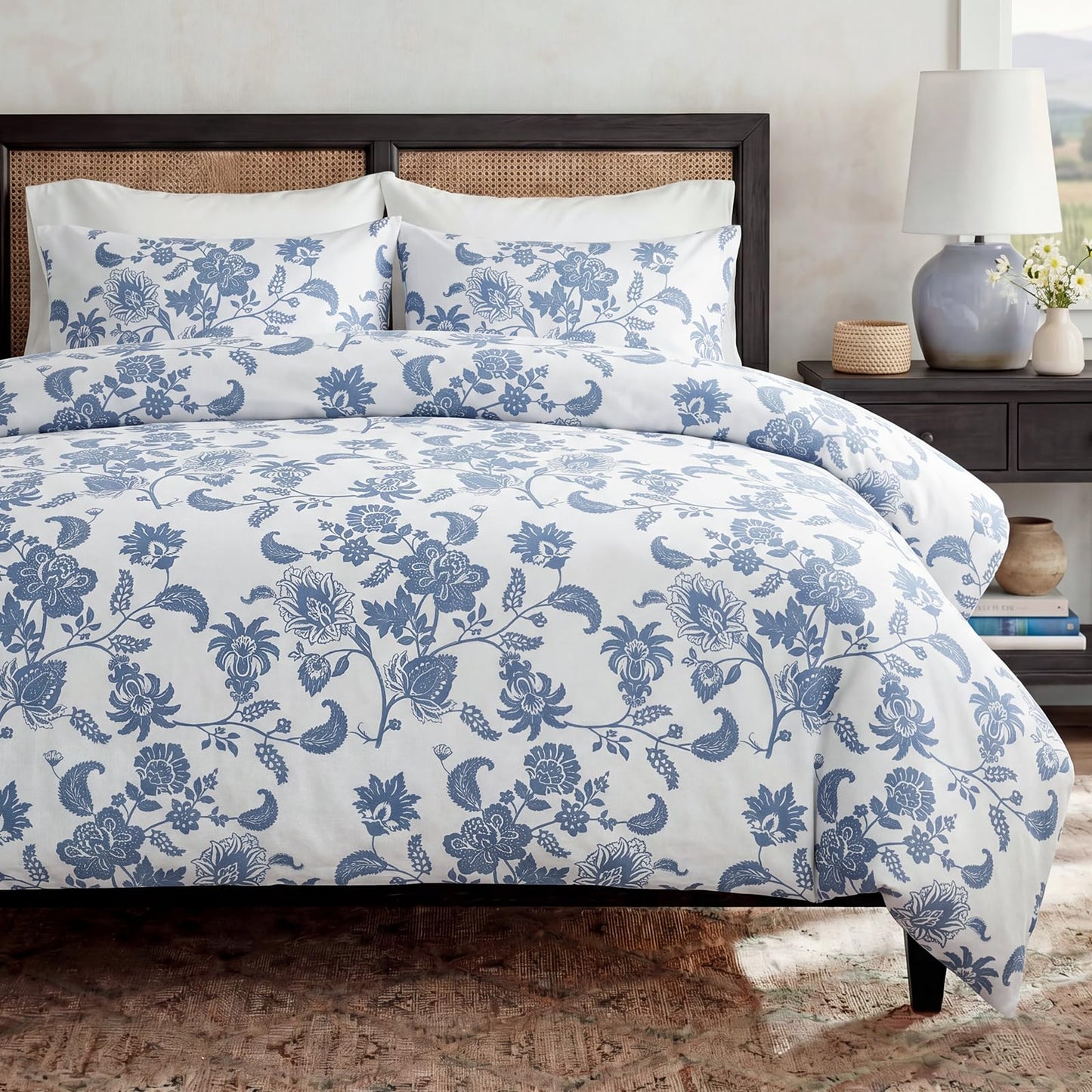 Bedorm 100% Cotton Duvet Cover Set Queen Floral Bedding Set Blue and White Paisley Flowers Print Boho Bedroom Decor Soft & Breathable Duvet Cover with Zipper Closure