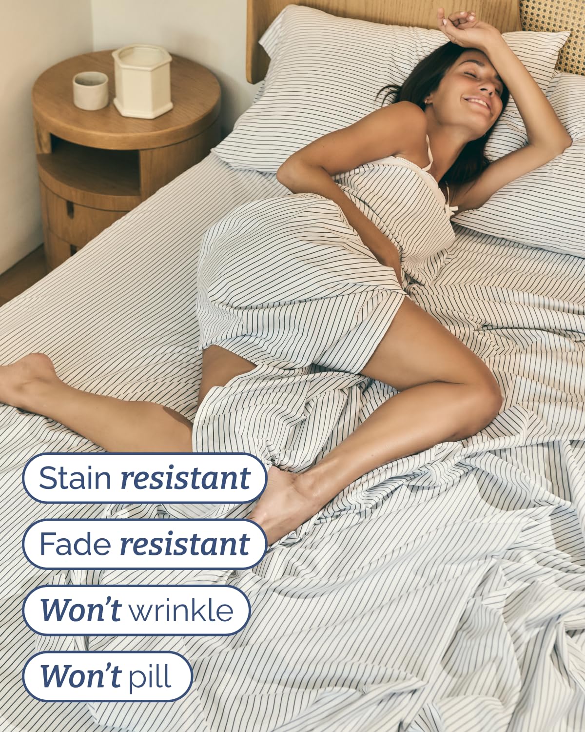 Striped Sheets - Grey Striped Sheets - 1 Flat & 1 Fitted & 2 Pillowcases w/ Deep Pockets – Comfy, Wrinkle & Fade Free - Ultra-Soft, Breathable & Cooling – Luxury Pinstripe Bedding - Queen Size Bed Set
