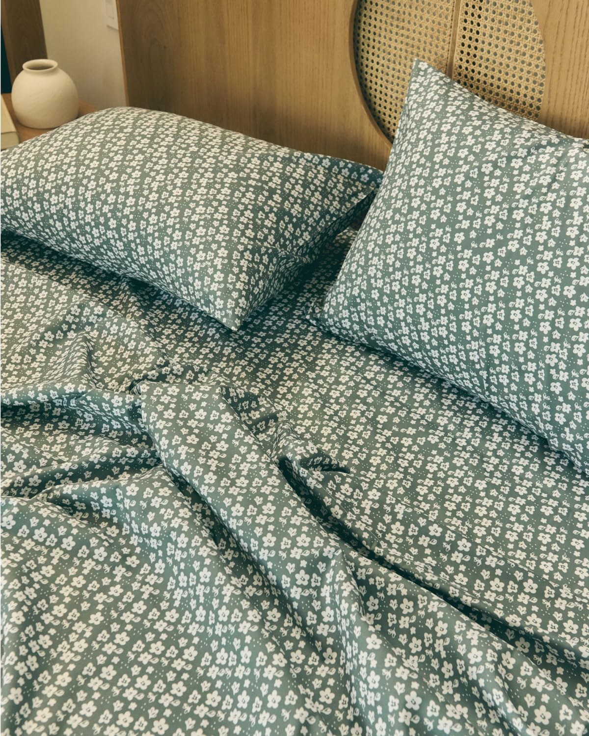 Floral Sheets - Green Floral Bed Sheet Set - 1 Flat, 1 Fitted & 2 Pillowcases w/ Deep Pockets - Comfy, Wrinkle & Fade-Free - Boho Botanical Bedding - Ultra-Soft, Breathable & Cooling - Full Size Set