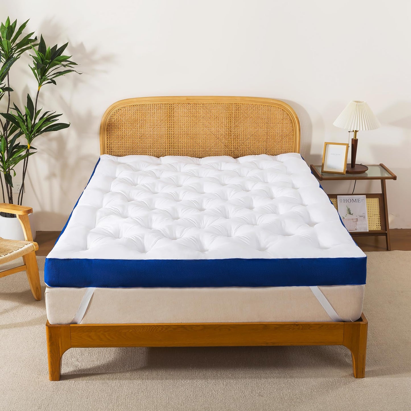 WhatsBedding 5 Inch Memory Foam Mattress Topper Queen for Back Pain, Filled with Flfuffy Soft Breathable Stuffing, Thick Supportive Pillow Top Queen Mattress Topper