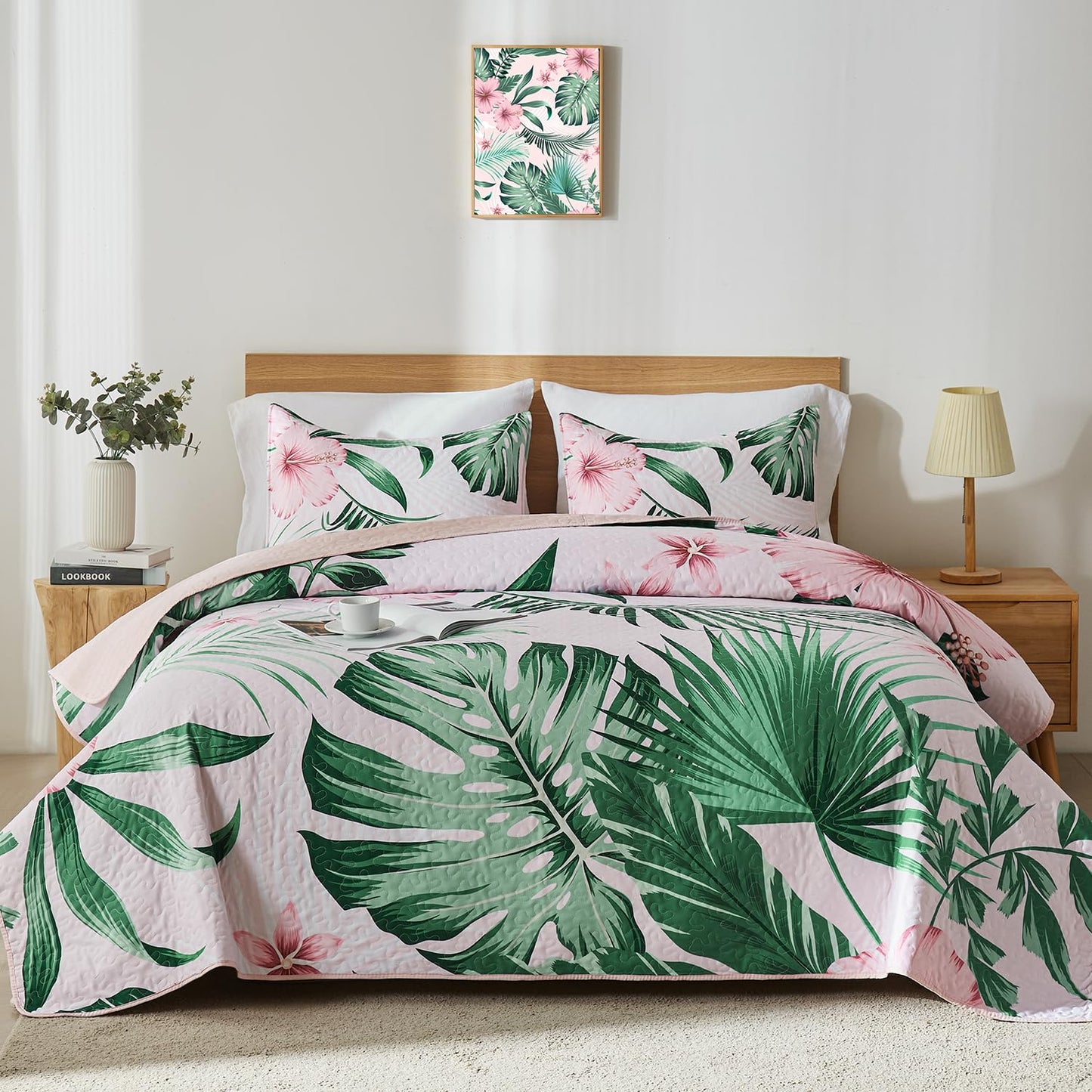 Yogeneg Queen Quilt Bedding Set,Green Botanical Pattern Blush Full/Queen Quilt Set,3 Piece Lightweight Soft Summer Bedspread Coverlet with 2 PIillow Shams,All Season(Pink,90"x96")