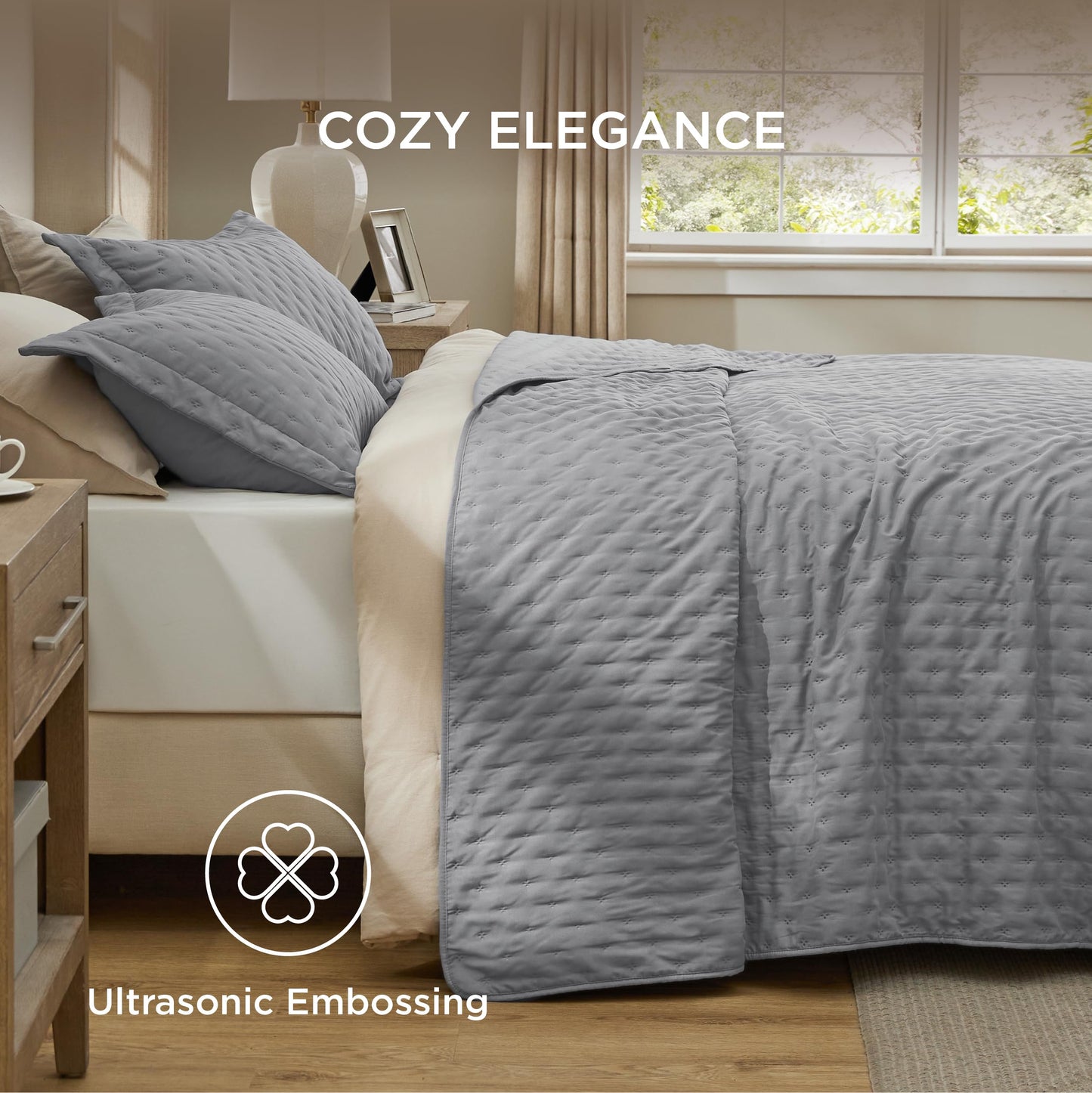 Bedsure Quilts Queen Size - Grey Bedspread Queen Size & Lightweight Comforter, Modern Coverlet with Clover Pattern, Ultra Soft All-Season Bedding, 90 x 96 Inches