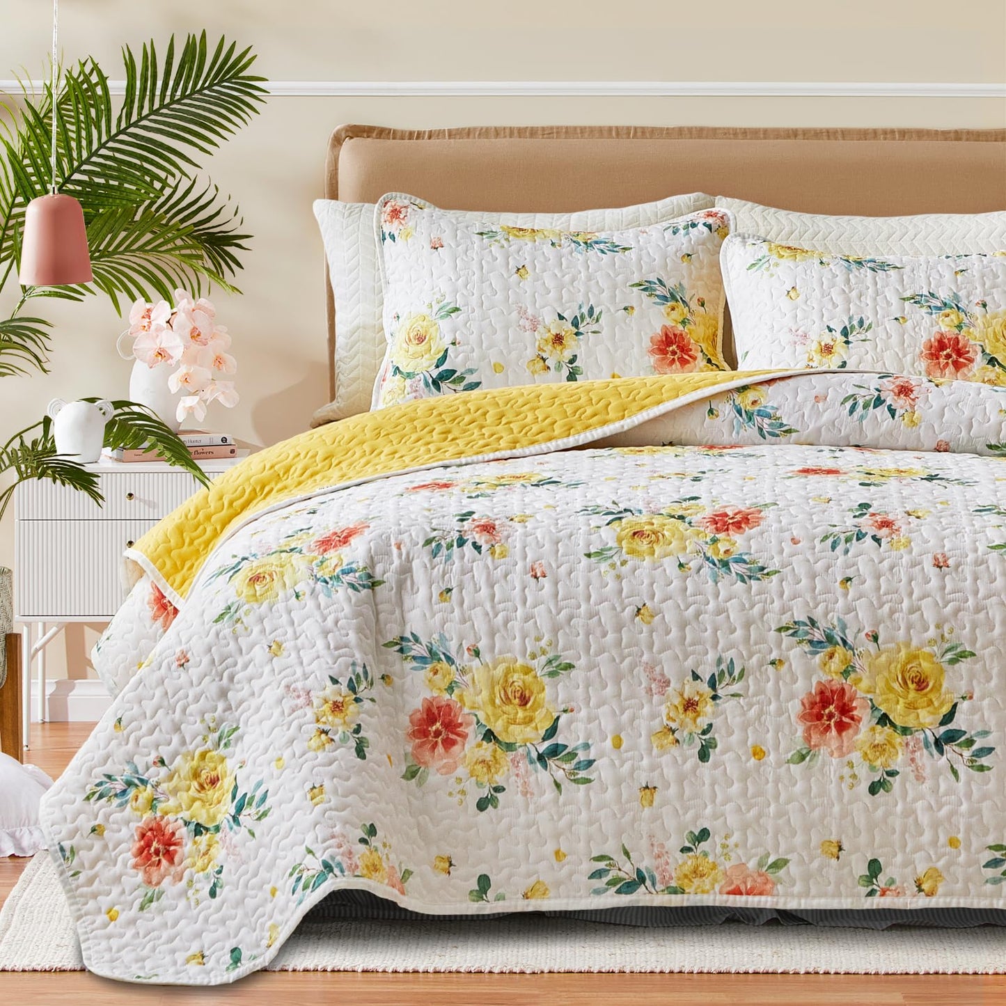 Floral Quilt Set 3 Pieces Queen Size White Orange Yellow Flower with Green Leaves Soft Microfiber Lightweight Summer Reversible Coverlet Bedspread for All Season -1 Quilt 88*88 + 2 Pillow Shams